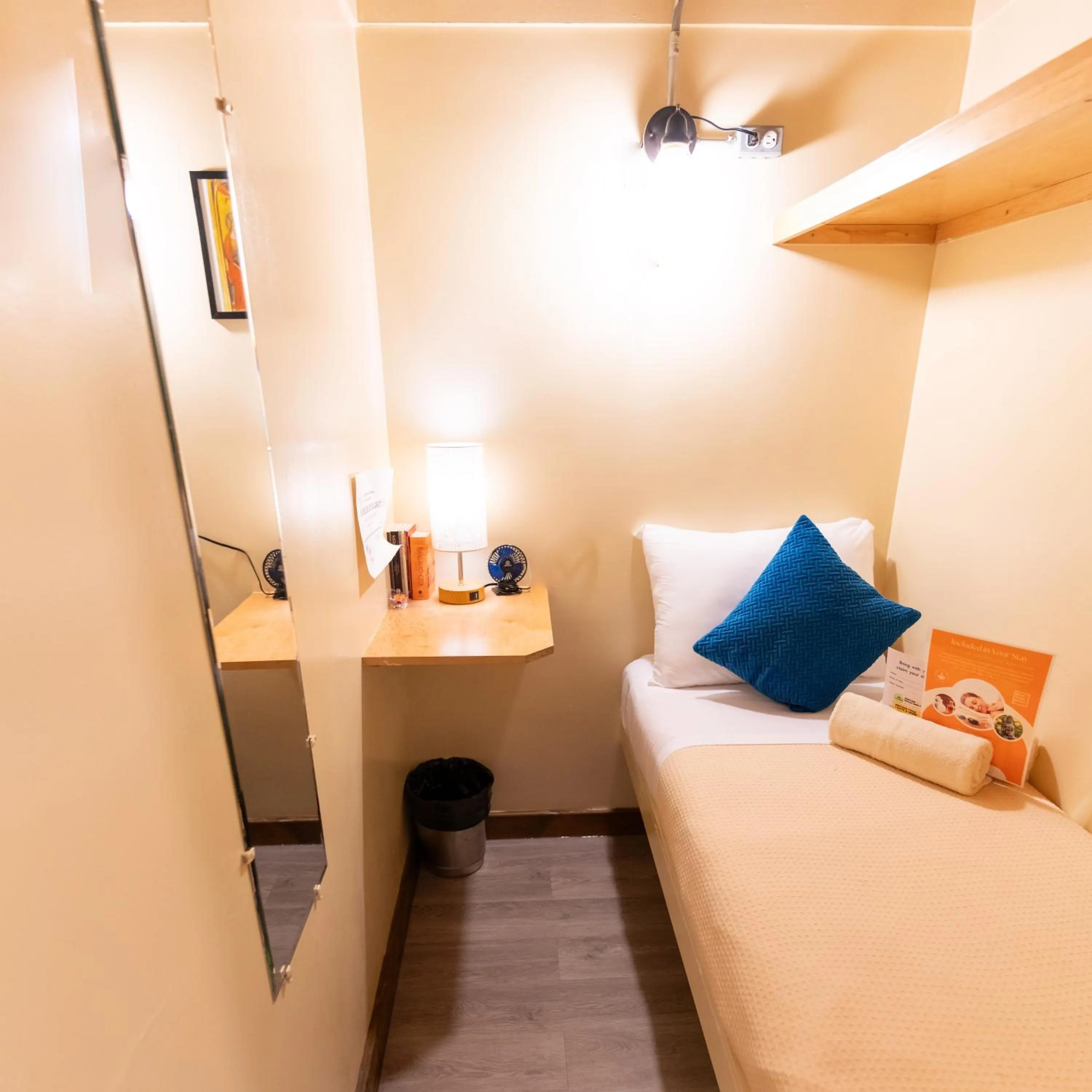 Bedroom, Bed in Interfaith Retreats