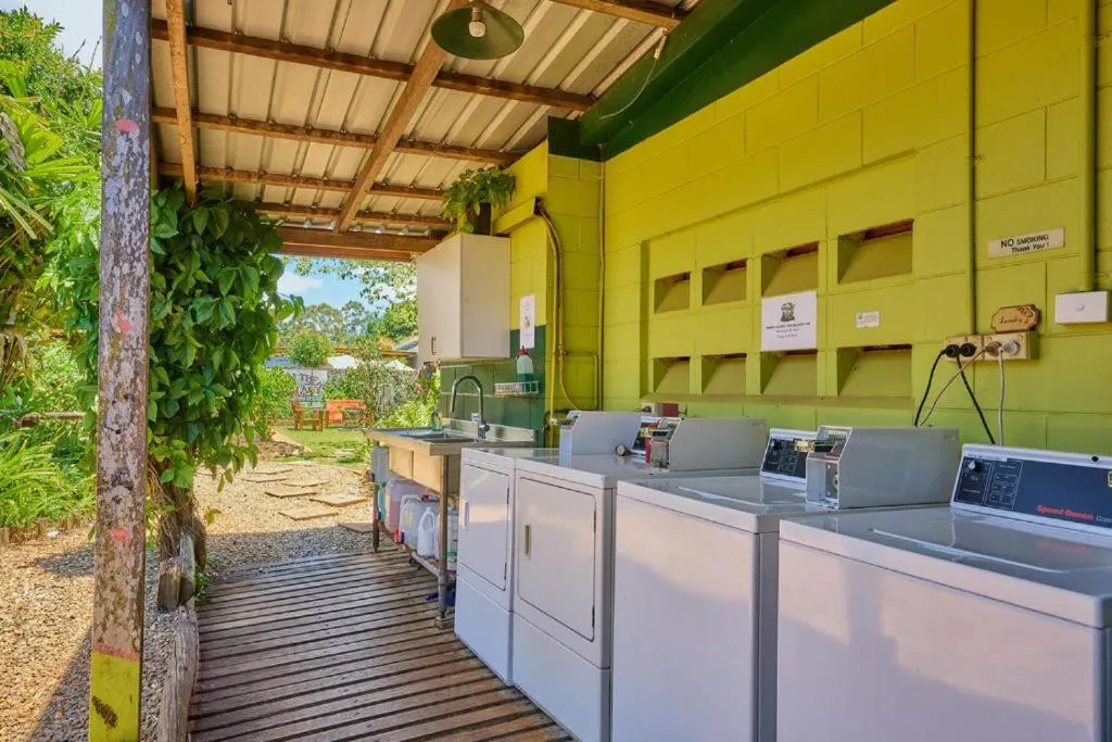 On The Wallaby Eco Lodge