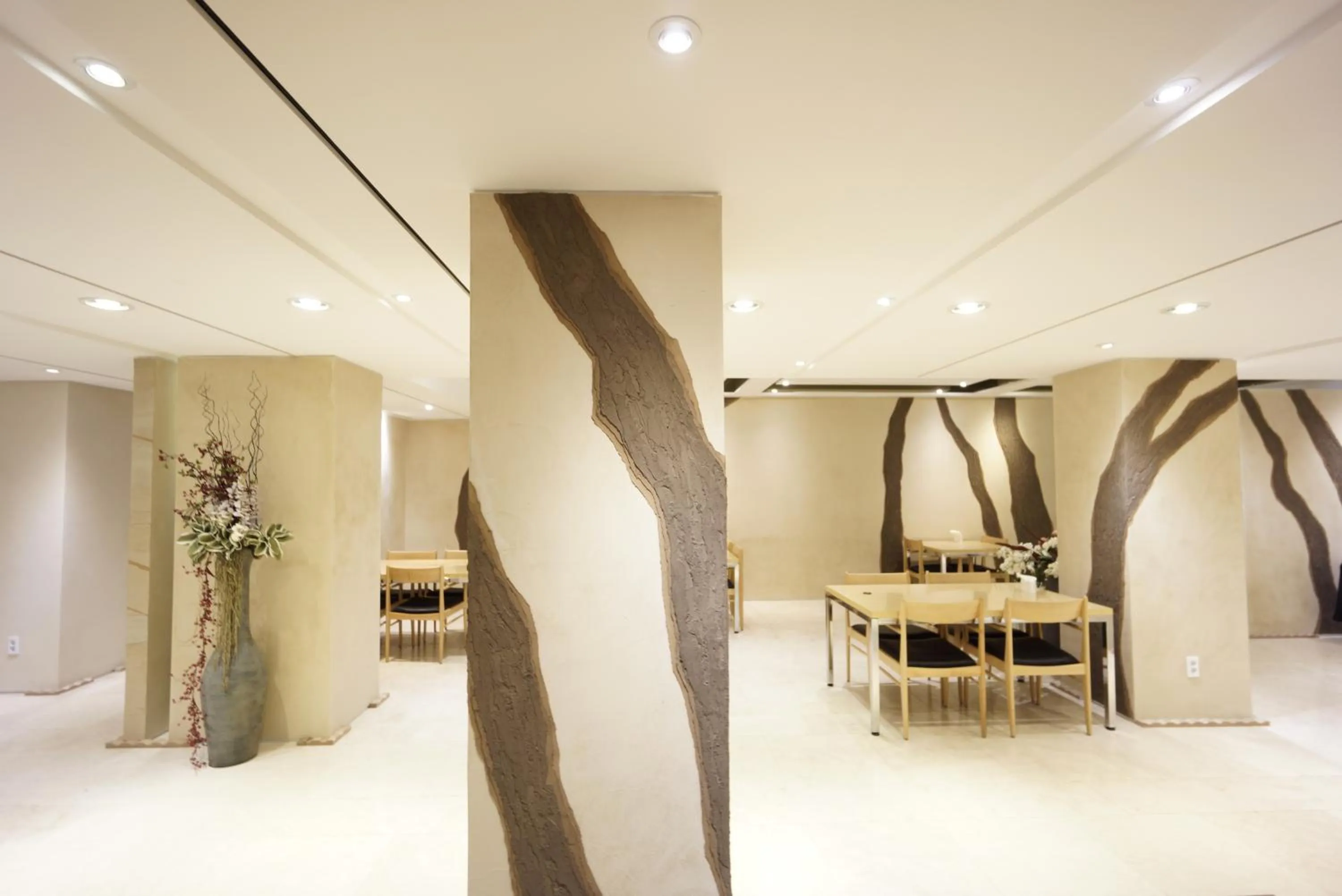 Restaurant/places to eat in Hotel Matthieu Yeosu