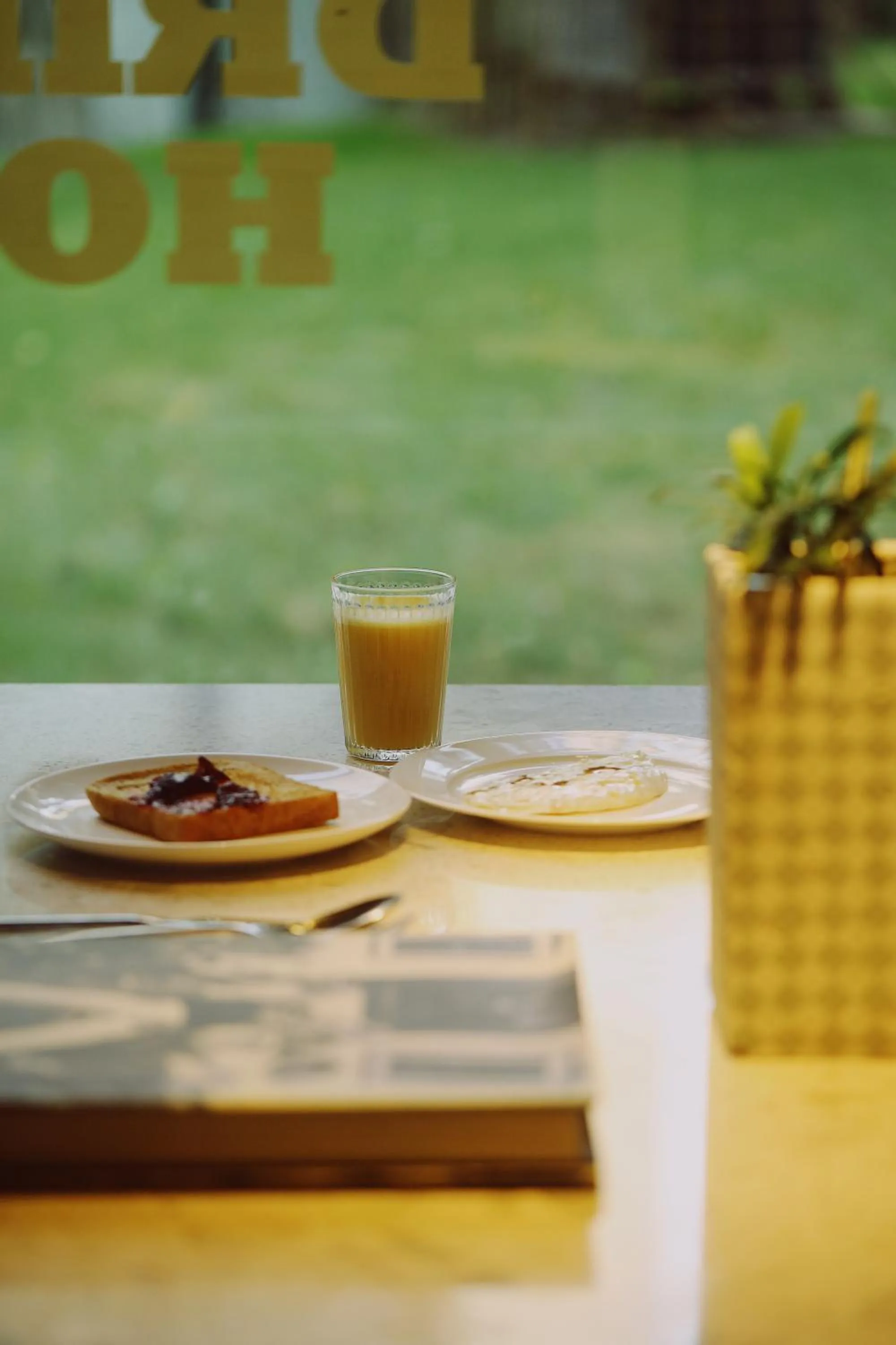 Day in The Nook Hotel Hangzhou - A design hotel, 20 mins to West Lake and Lingyin Temple