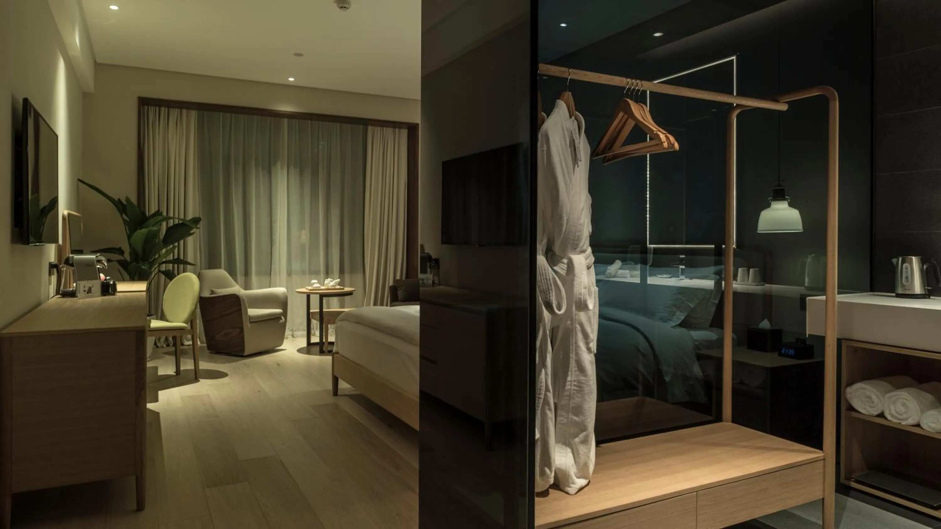 Photo of the whole room, Bed in The Nook Hotel Hangzhou - A design hotel, 20 mins to West Lake and Lingyin Temple