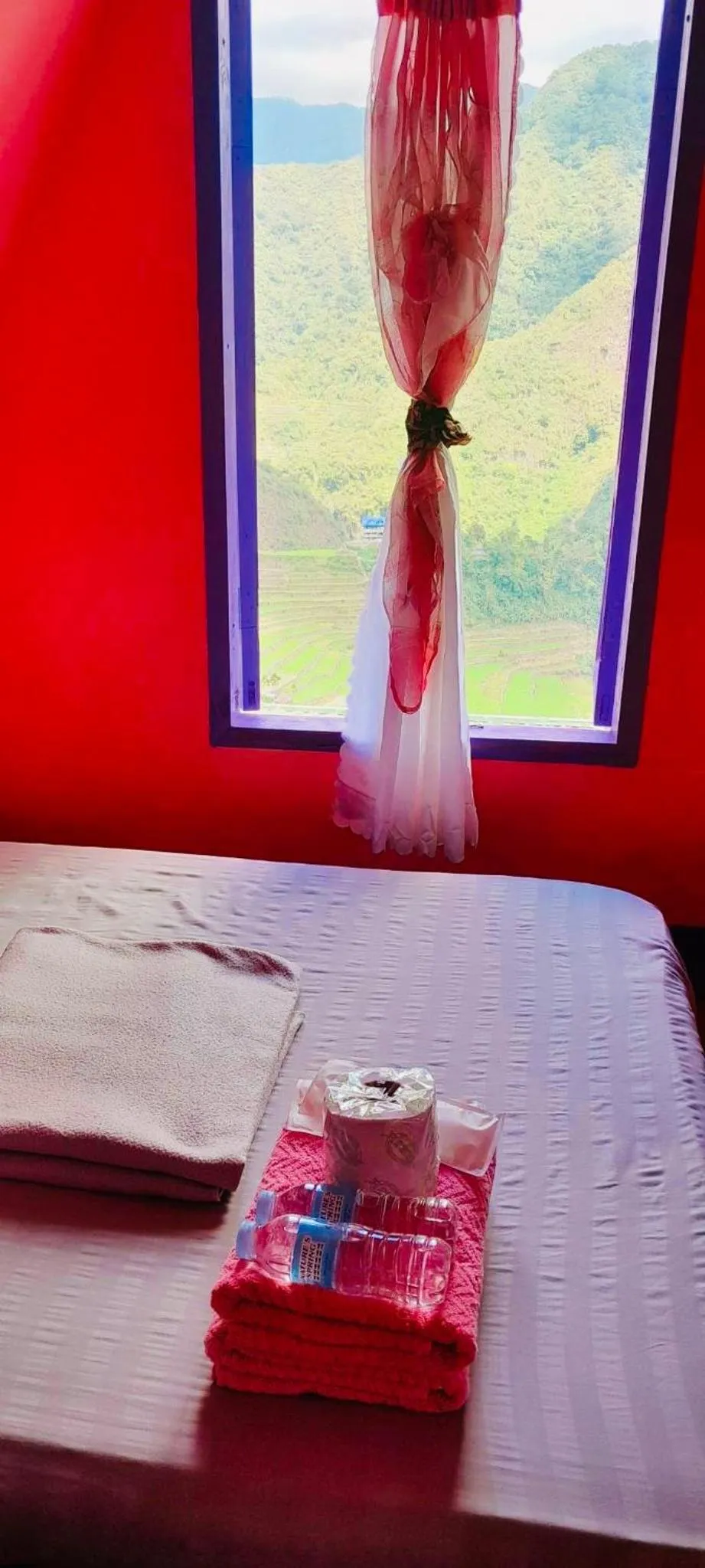 Bed in Batad Hillside Inn and Restaurant