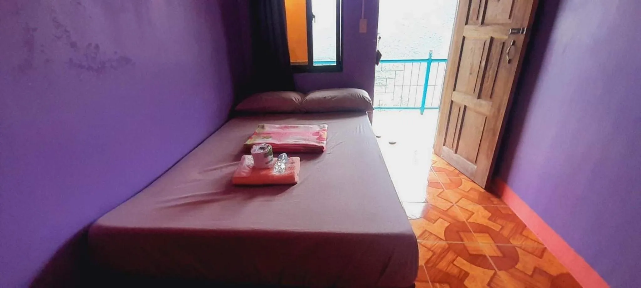 Bed in Batad Hillside Inn and Restaurant