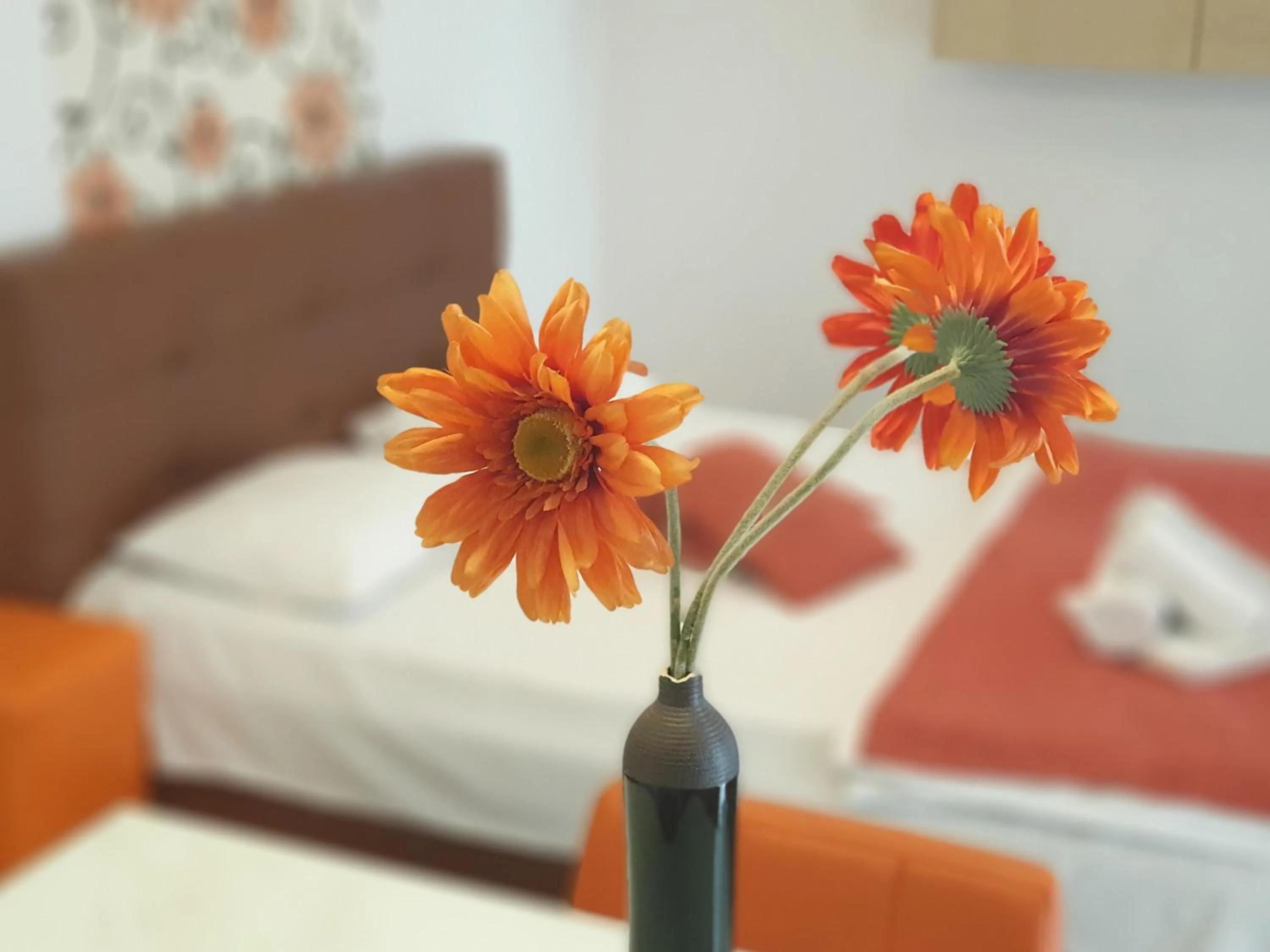 Decorative detail, Bed in Uptown Residence Apartments