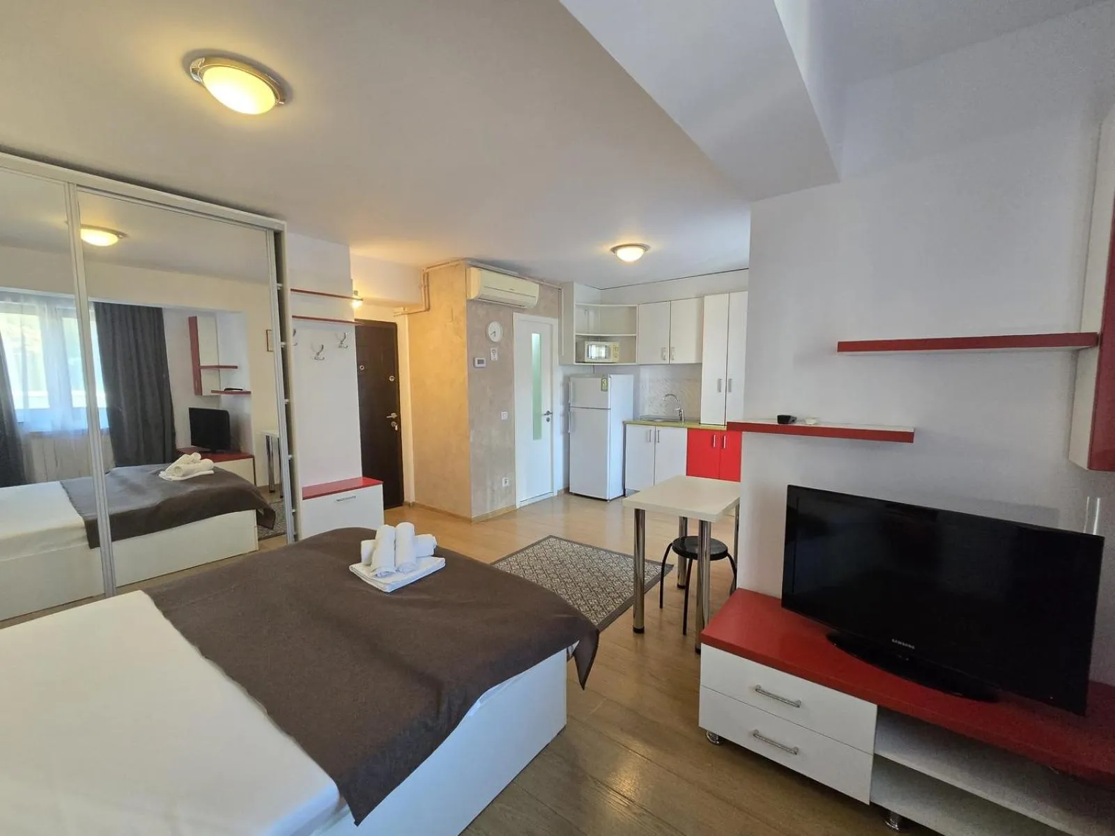 Bed in Decebal Residence Apartments