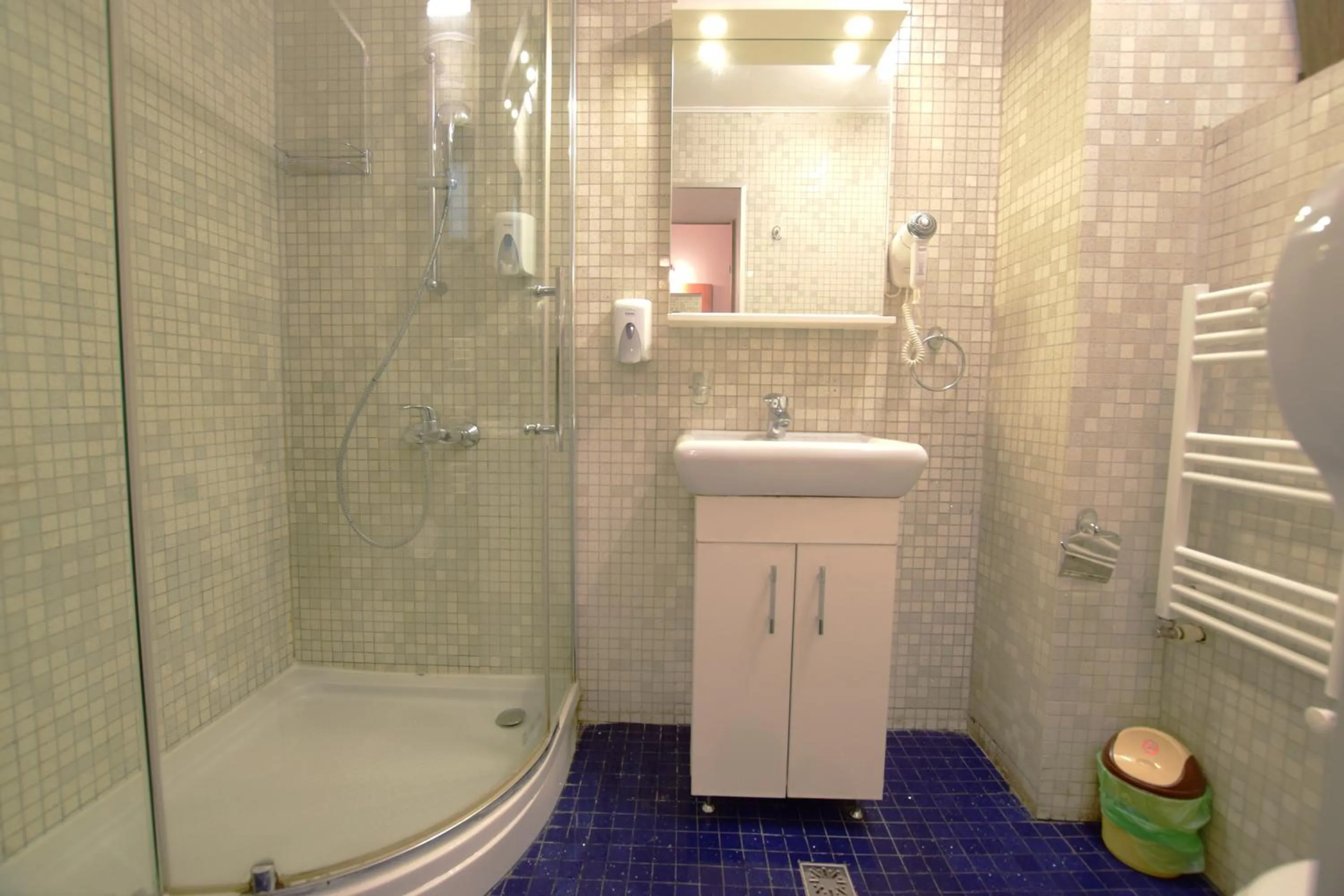 Bathroom in Decebal Residence Apartments