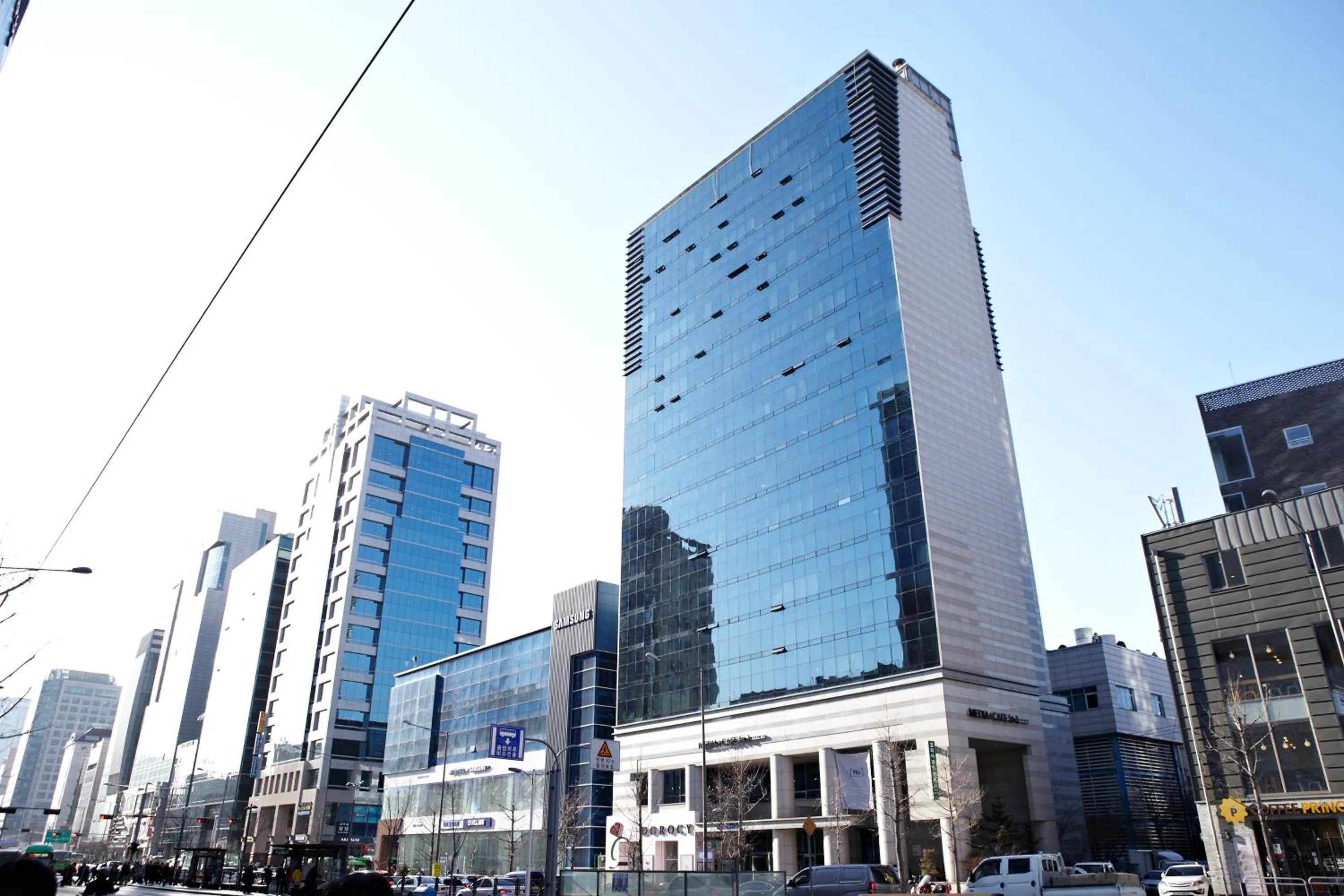 Facade/entrance, Property Building in Sam Stay Hongdae