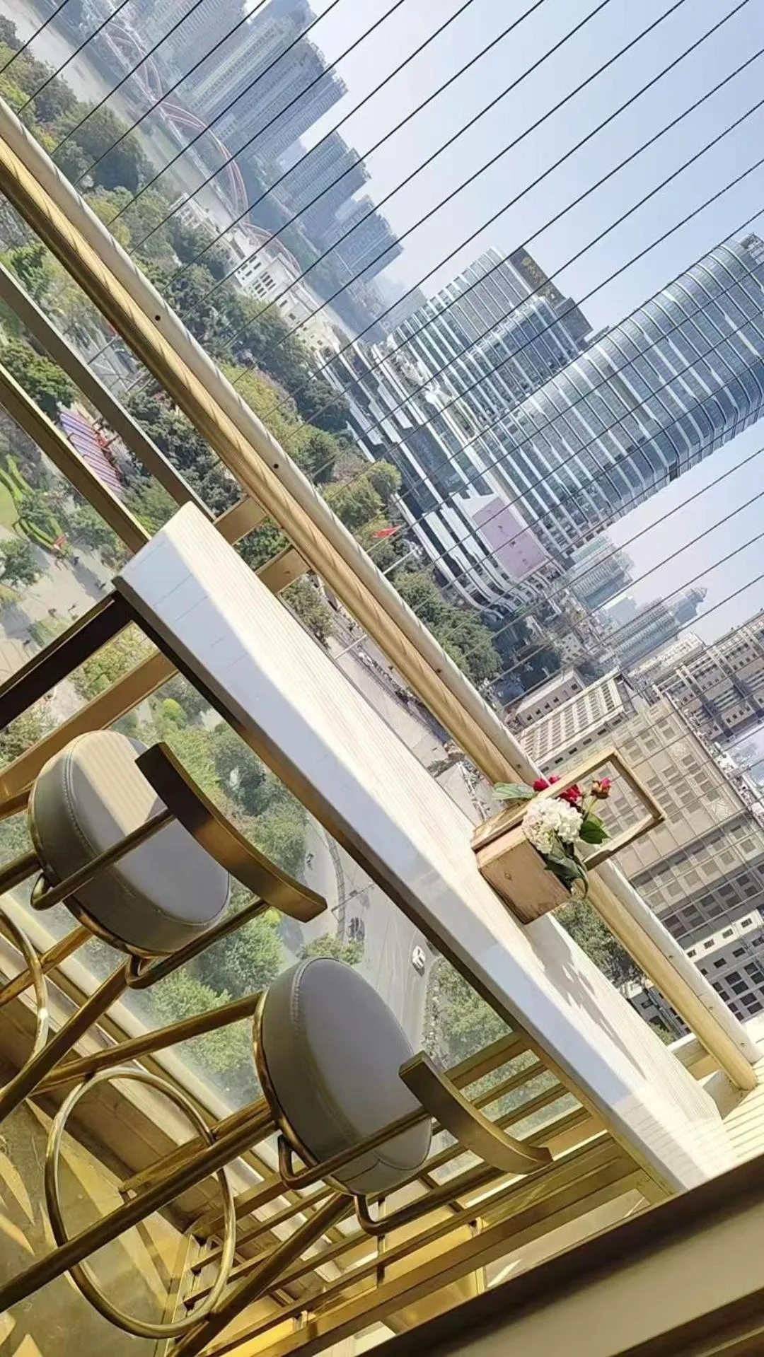 Balcony/Terrace in WAIFIDEN Guangzhou HaiZhu Square WanYi Apartment