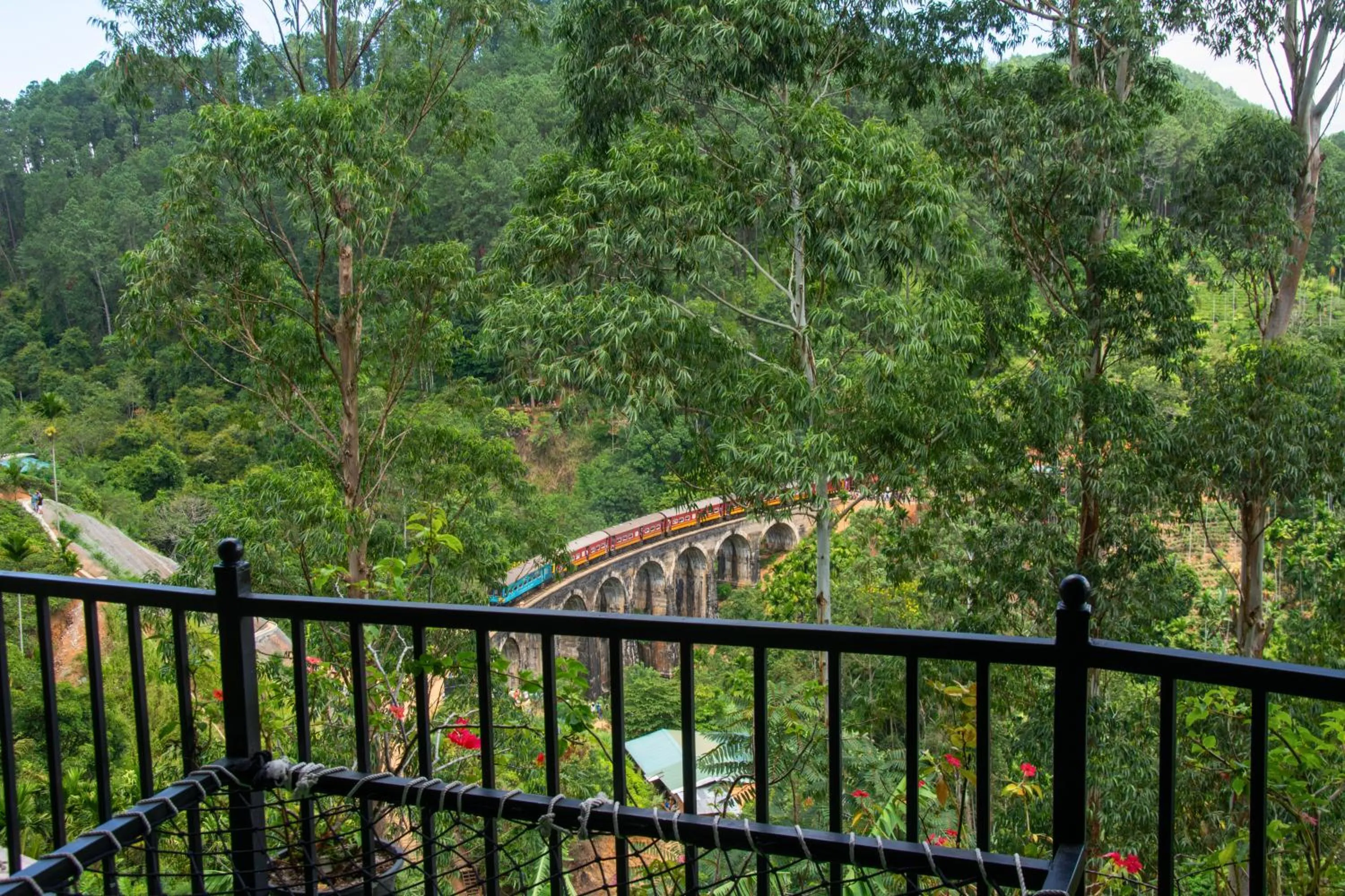 Nearby landmark in 9 Arch view rest inn