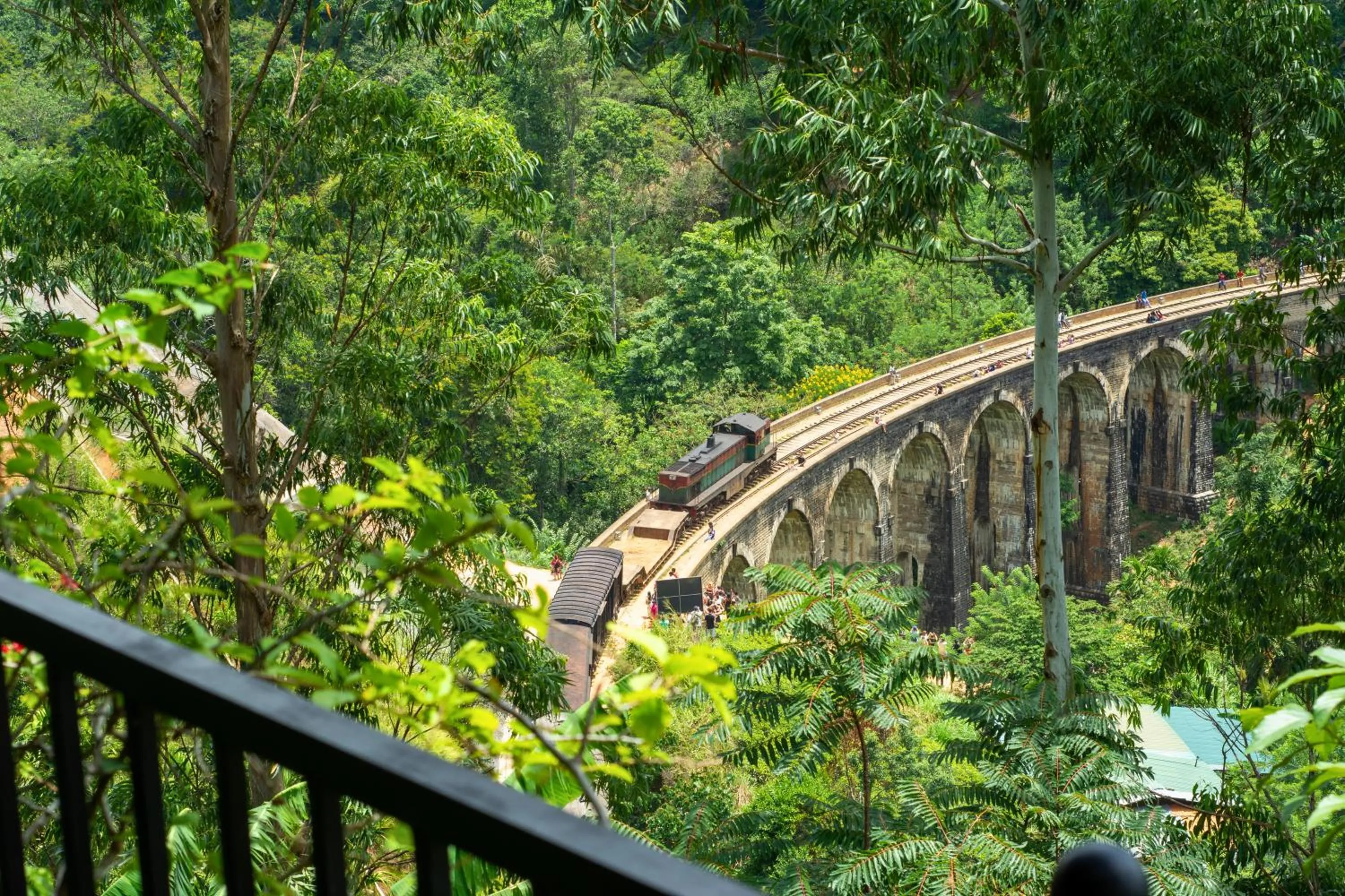 Natural landscape in 9 Arch view rest inn
