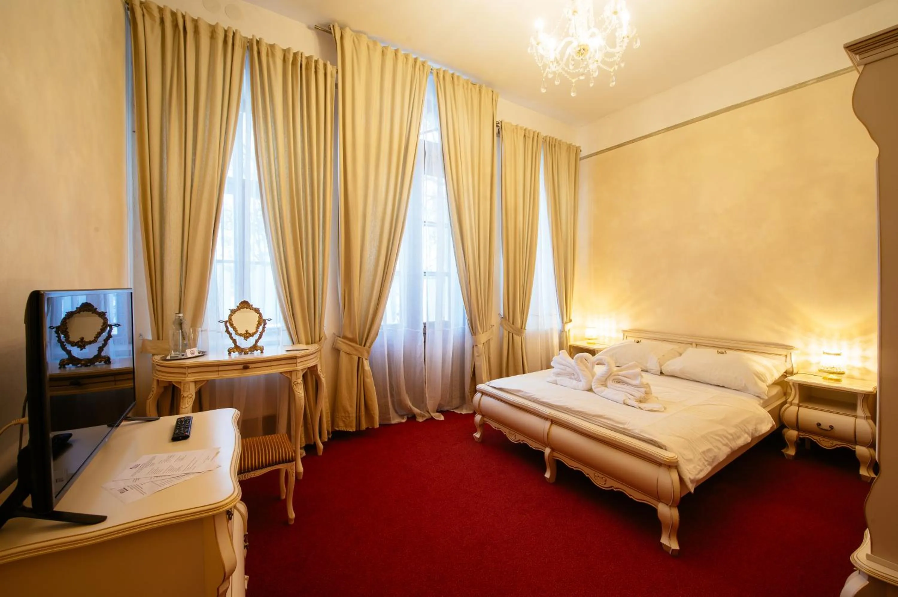 Bed in Hotel Na Zámečku