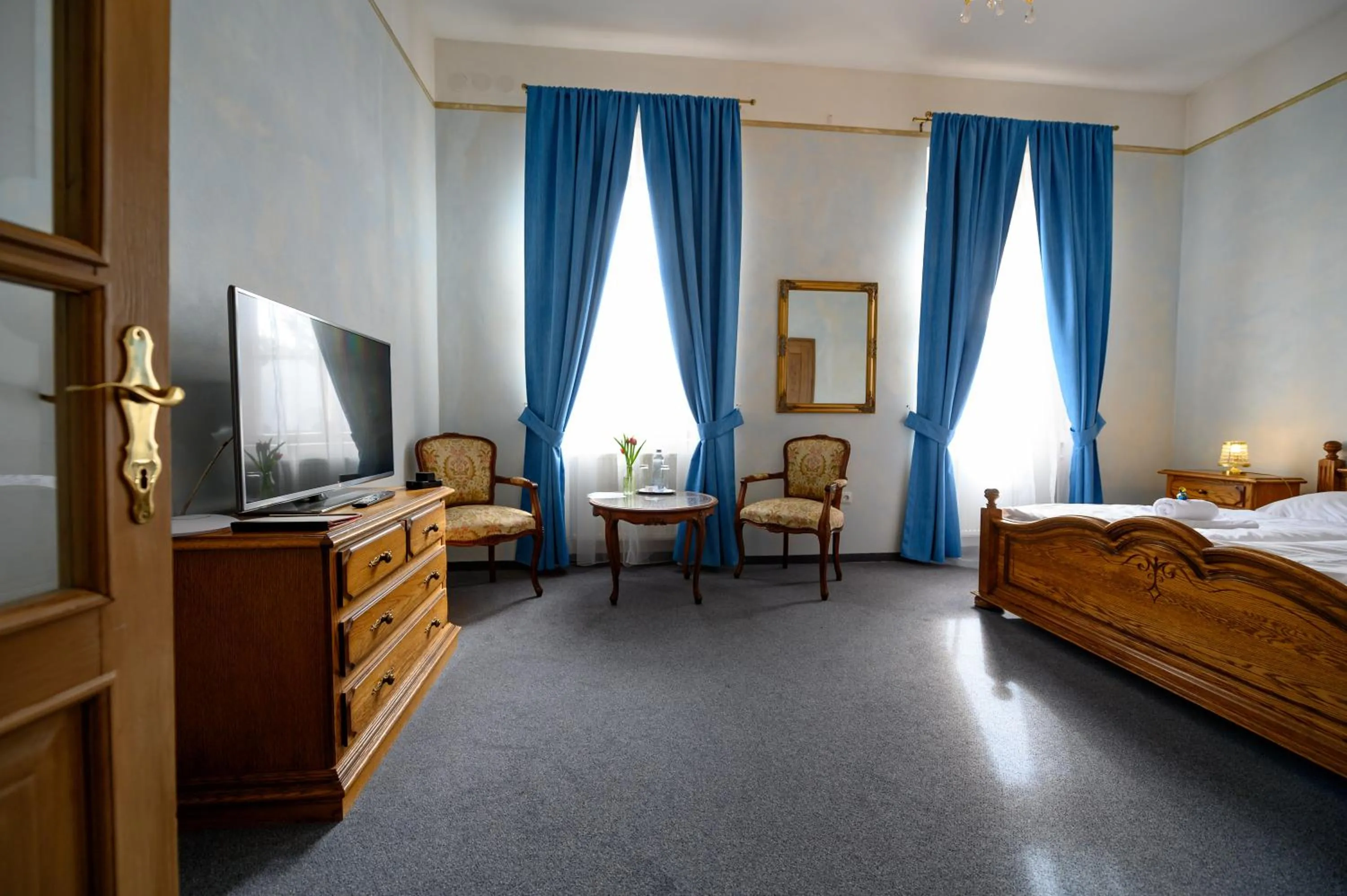 Bedroom, Bed in Hotel Na Zámečku