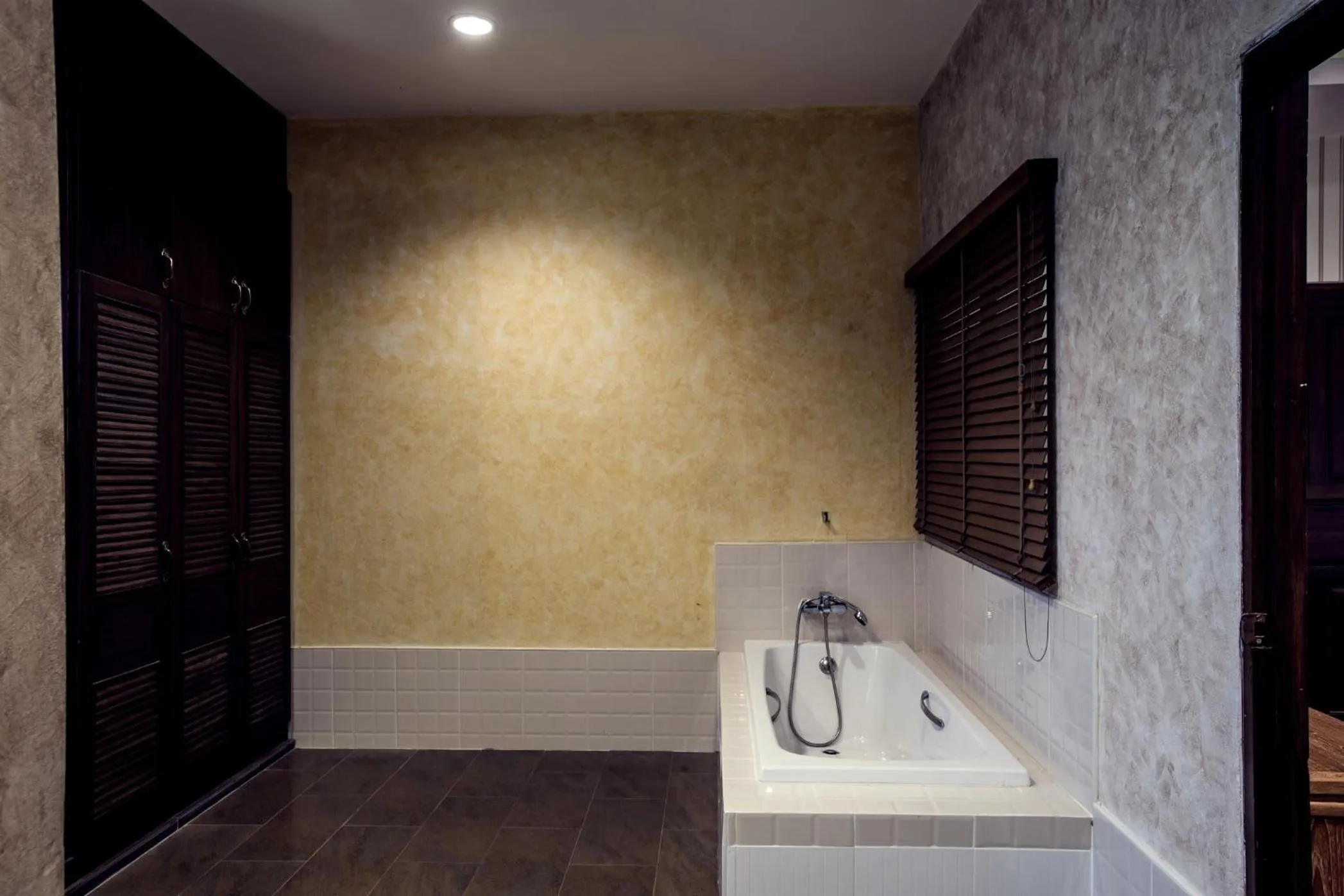 Bathroom in Buraphat Resort