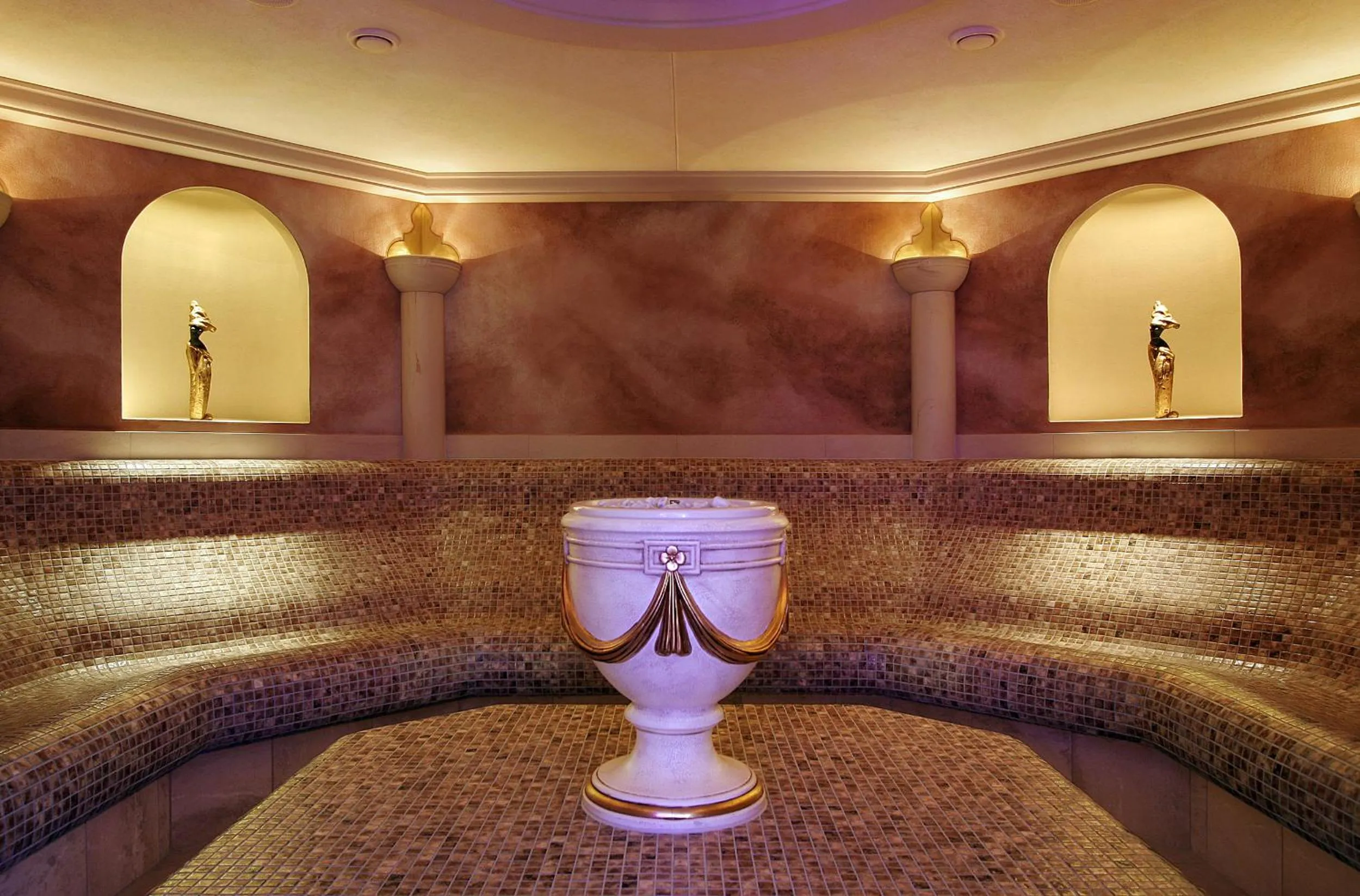 Spa and wellness centre/facilities in Richmond Nua Wellness Spa - Adult Only