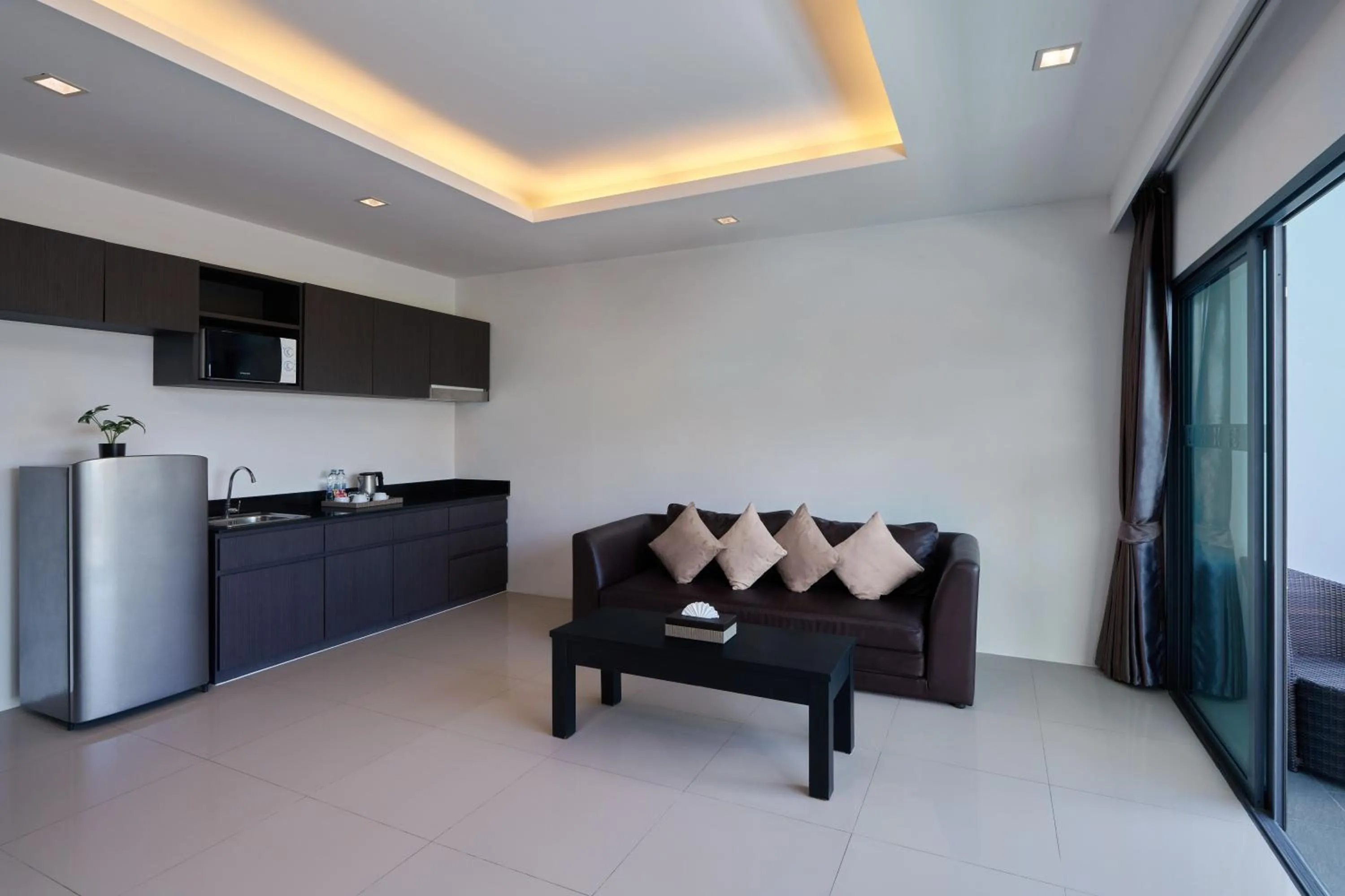 Kitchen or kitchenette in Patong Bay Hill