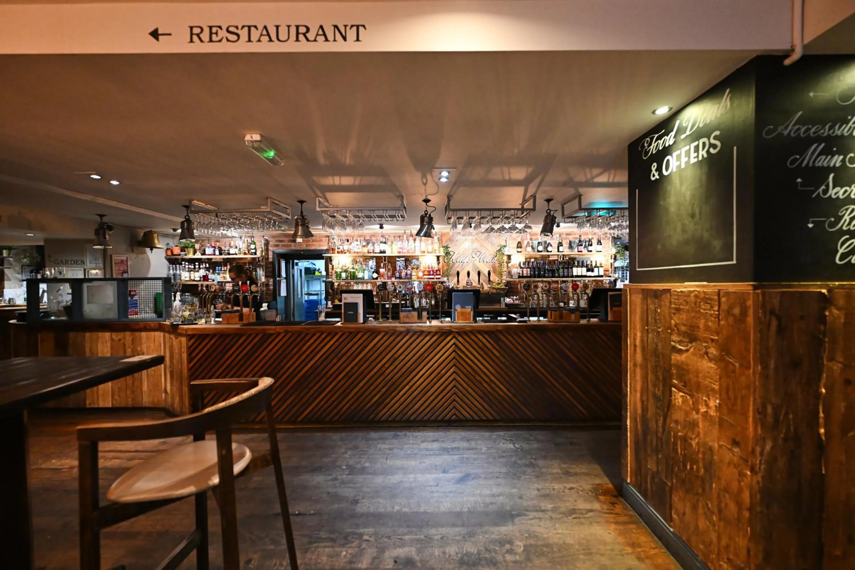 Lounge or bar in The King's Head