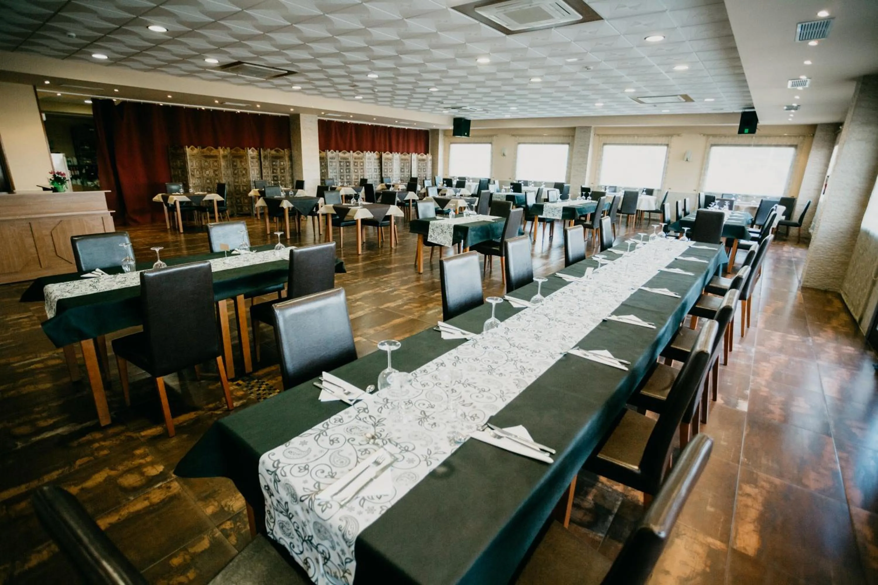 Restaurant/places to eat in Hotel Villa De Cárcar