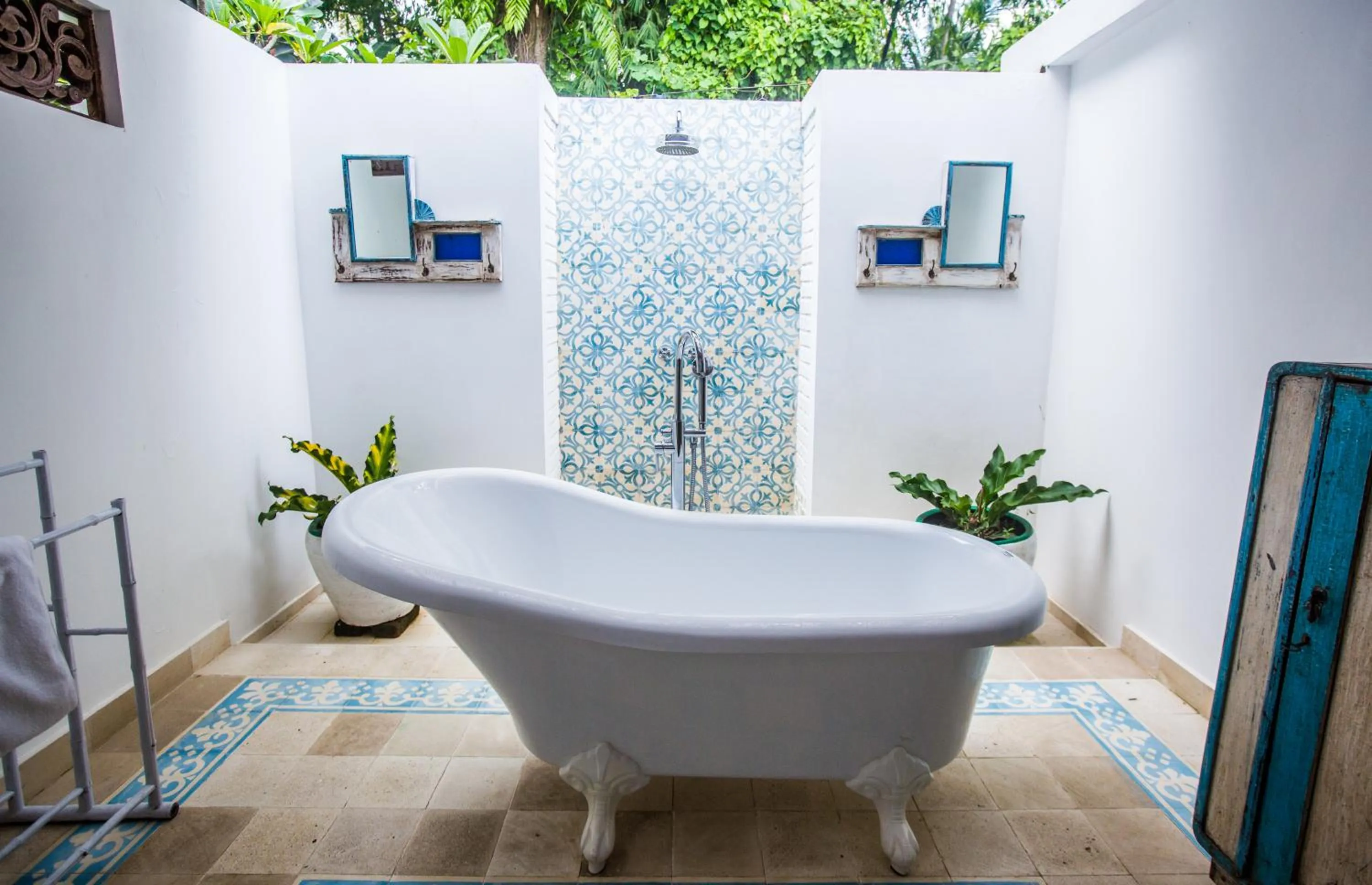 Bathroom in Lata Lama