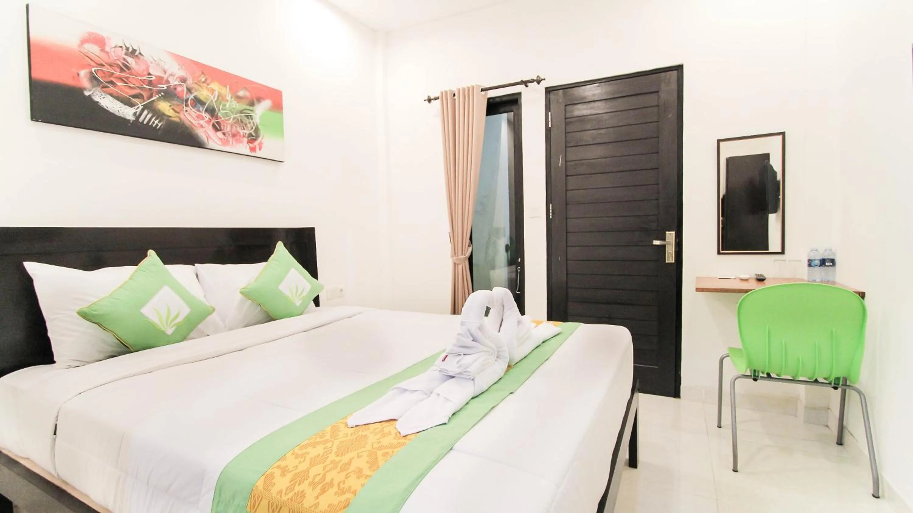 Bed in Akatara Stay