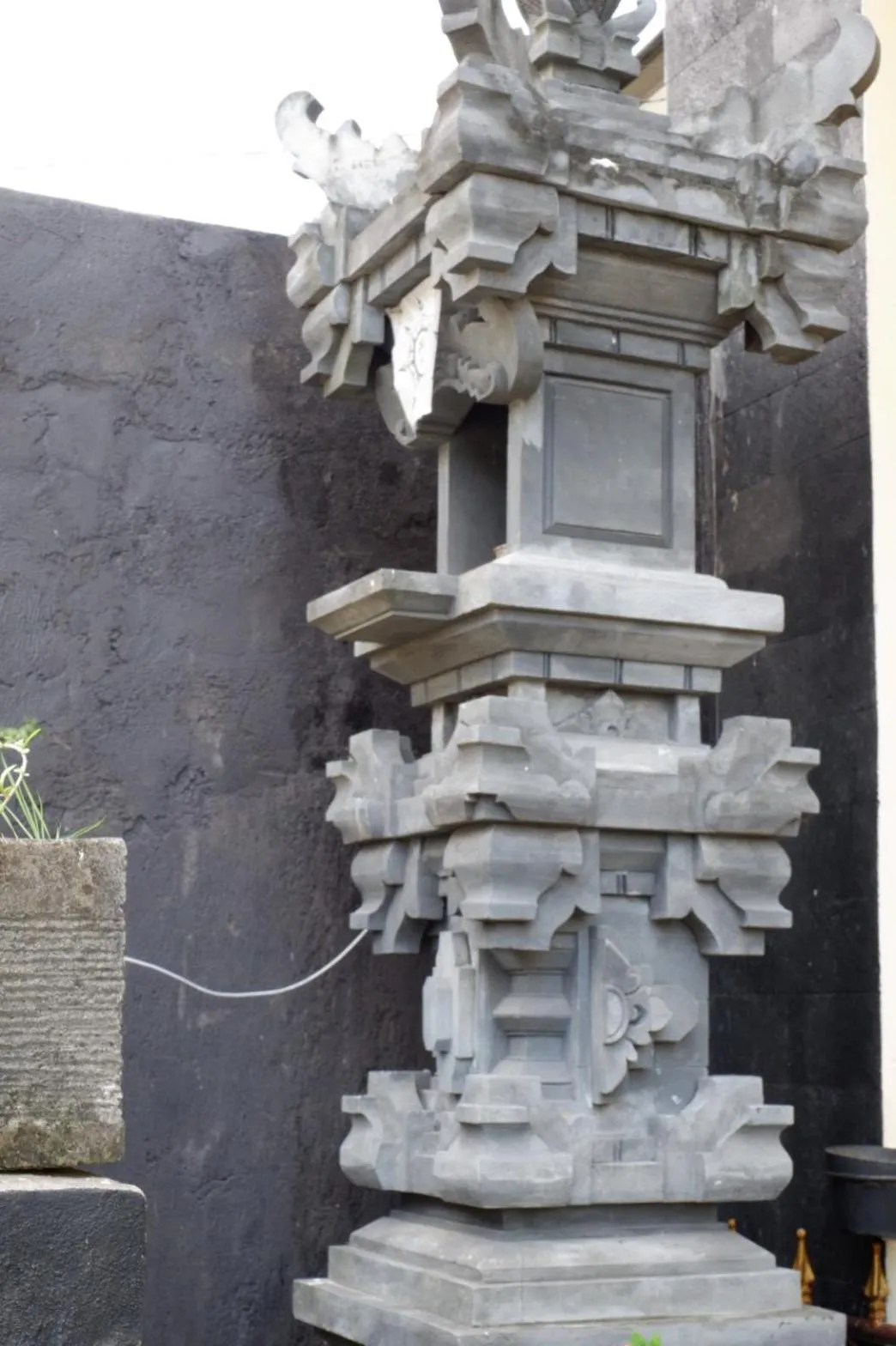 Property building in Akatara Stay