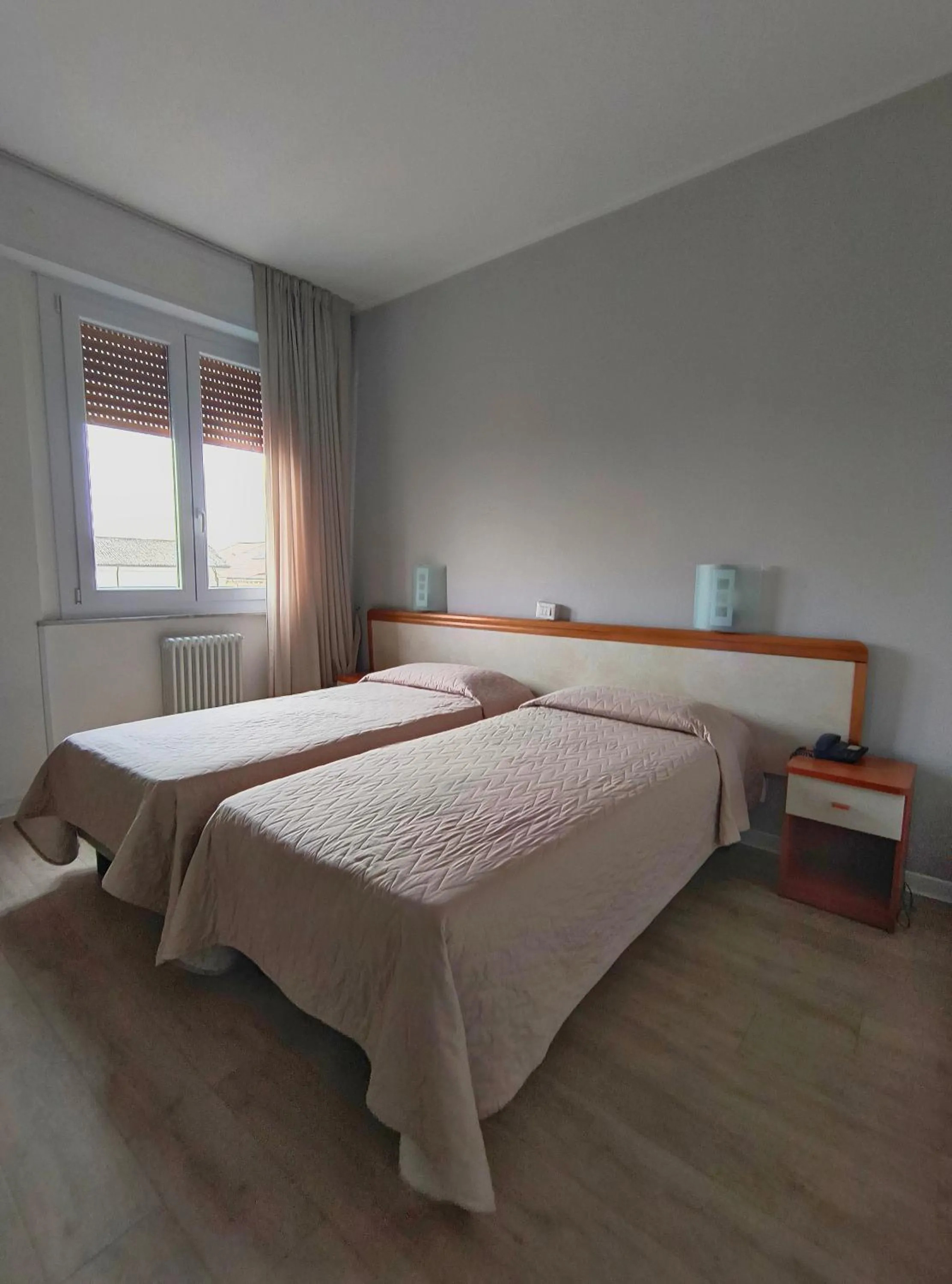 Bedroom, Bed in Hotel Marta