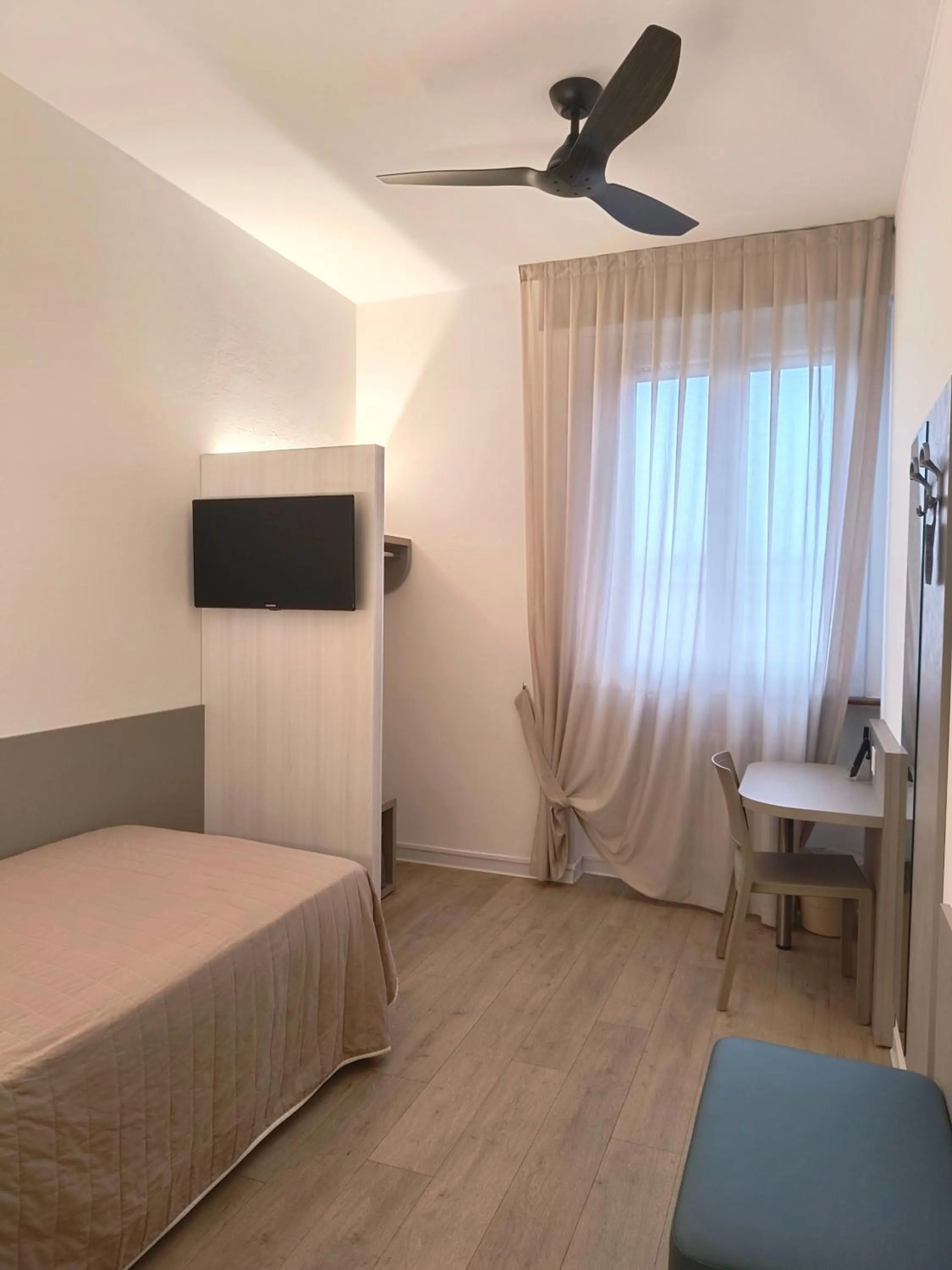 Bedroom, Bed in Hotel Marta