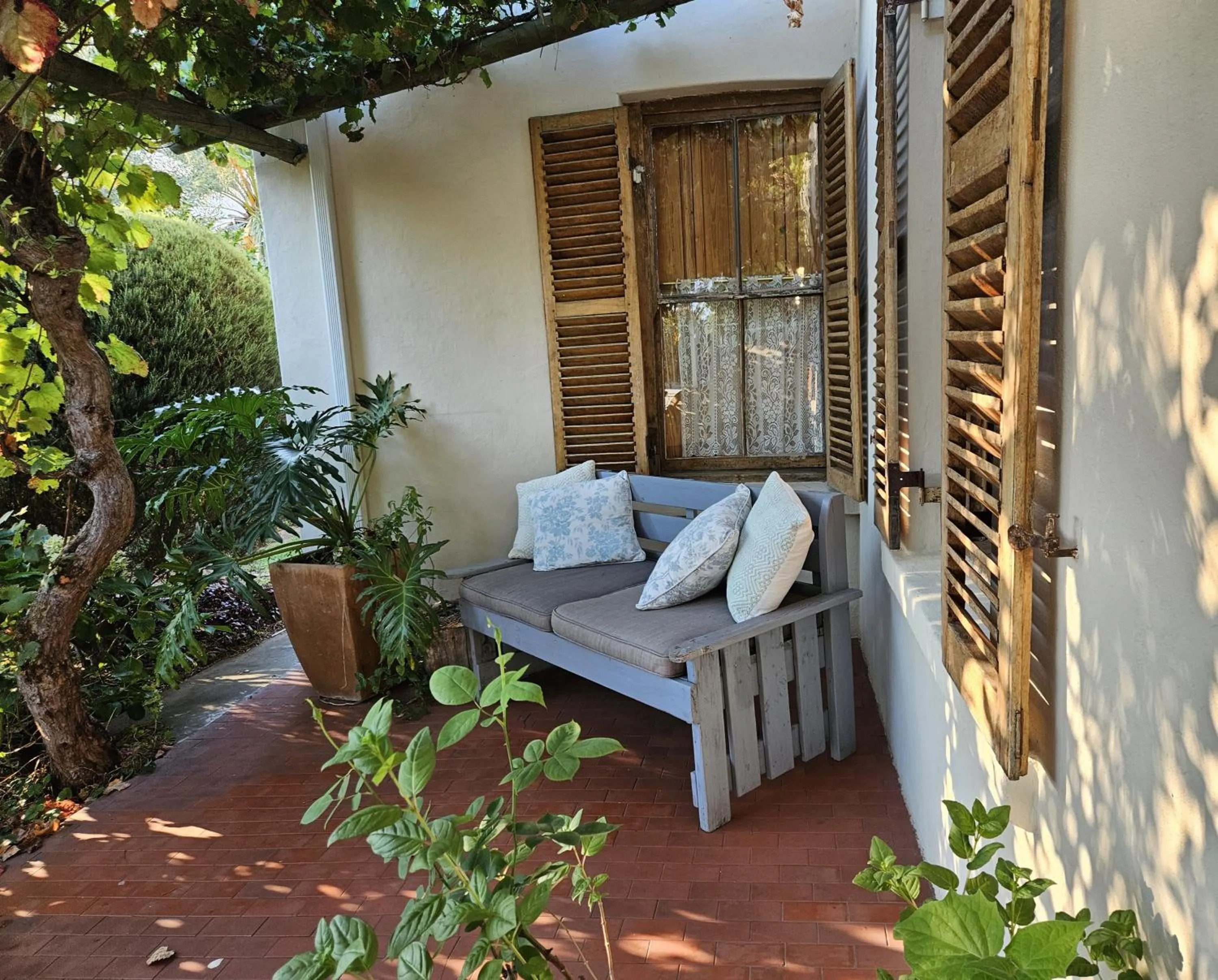 Patio in Rawsonville House