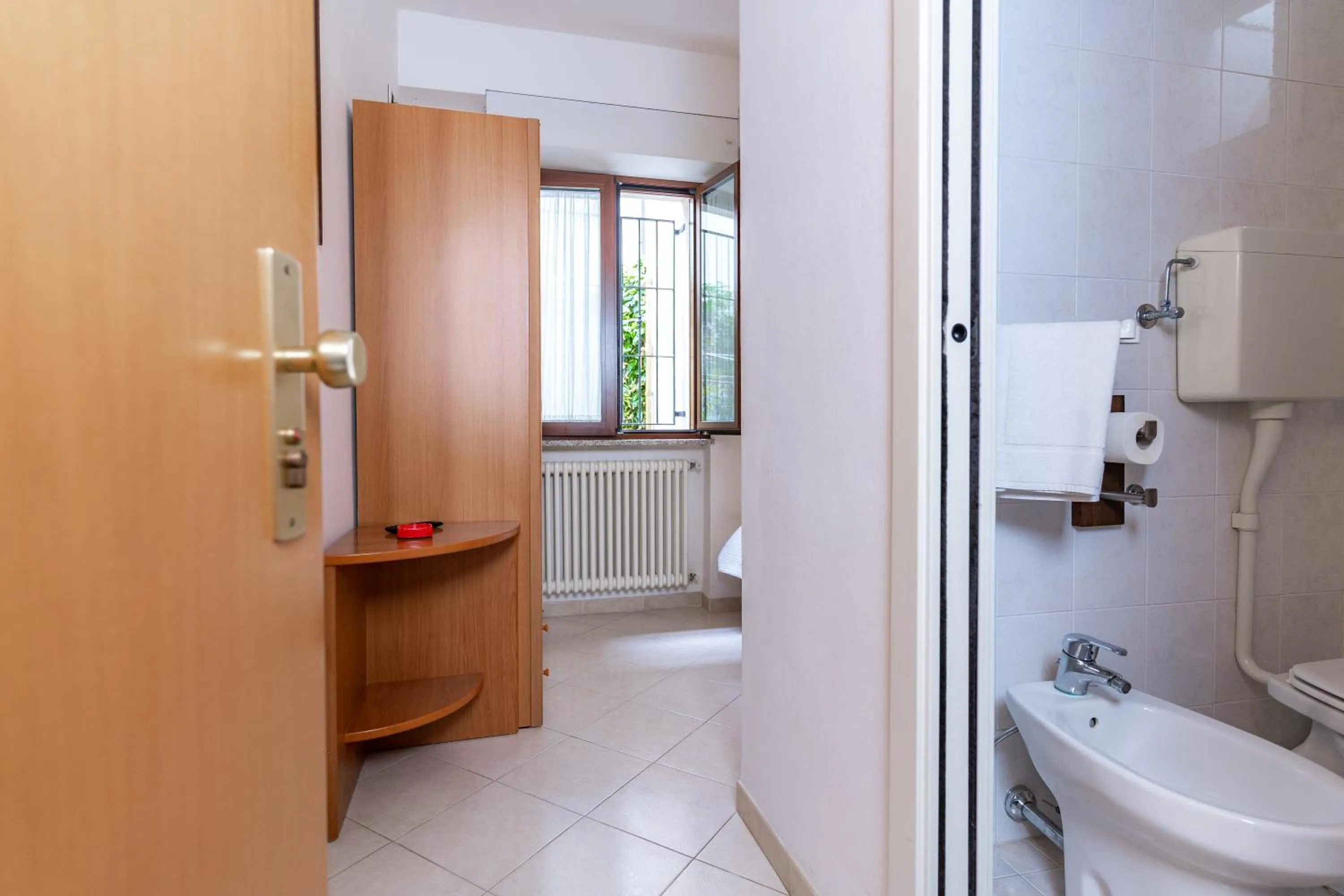 Photo of the whole room in Hotel Greta B&B