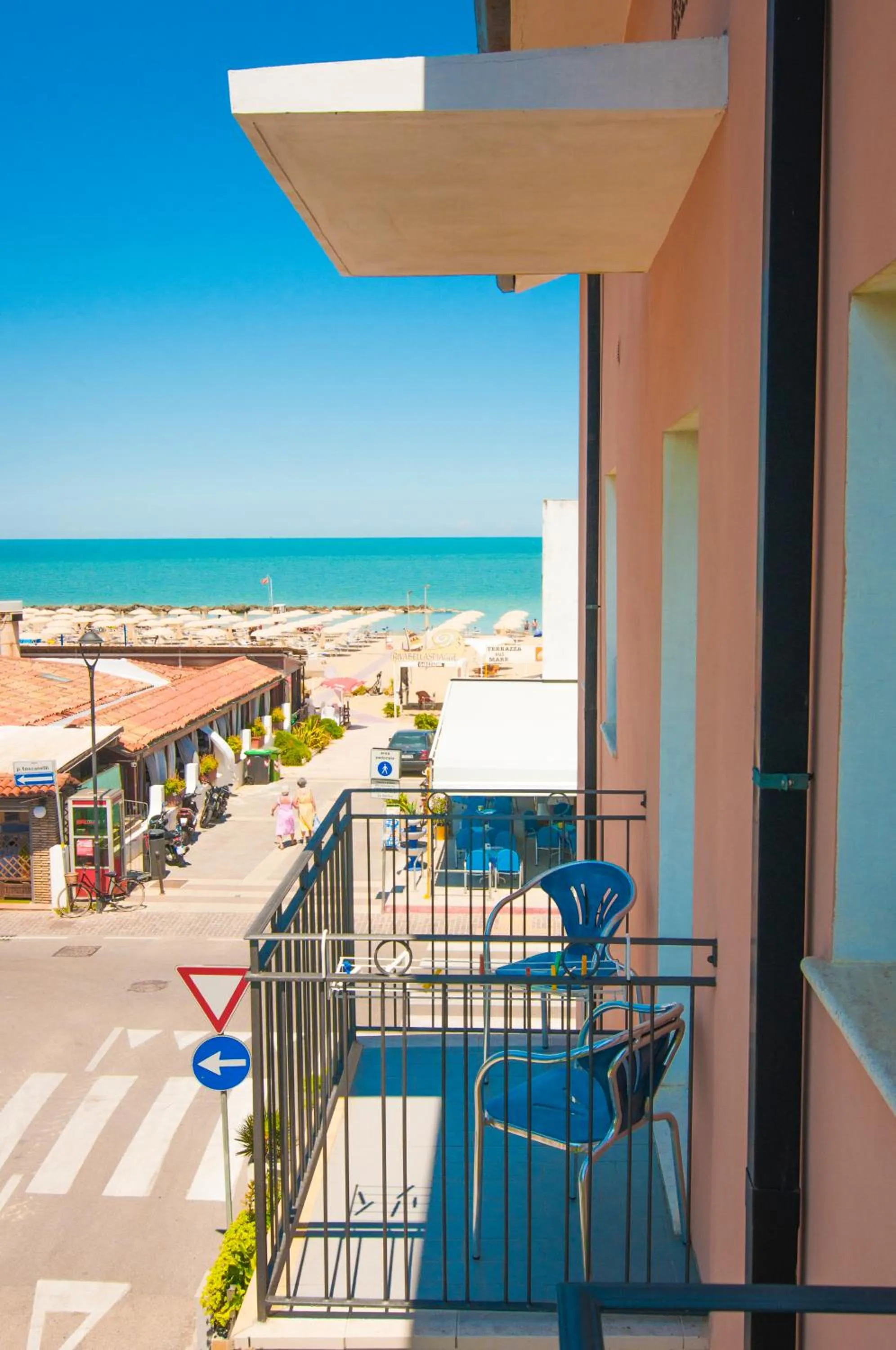 Balcony/Terrace in Hotel Greta B&B