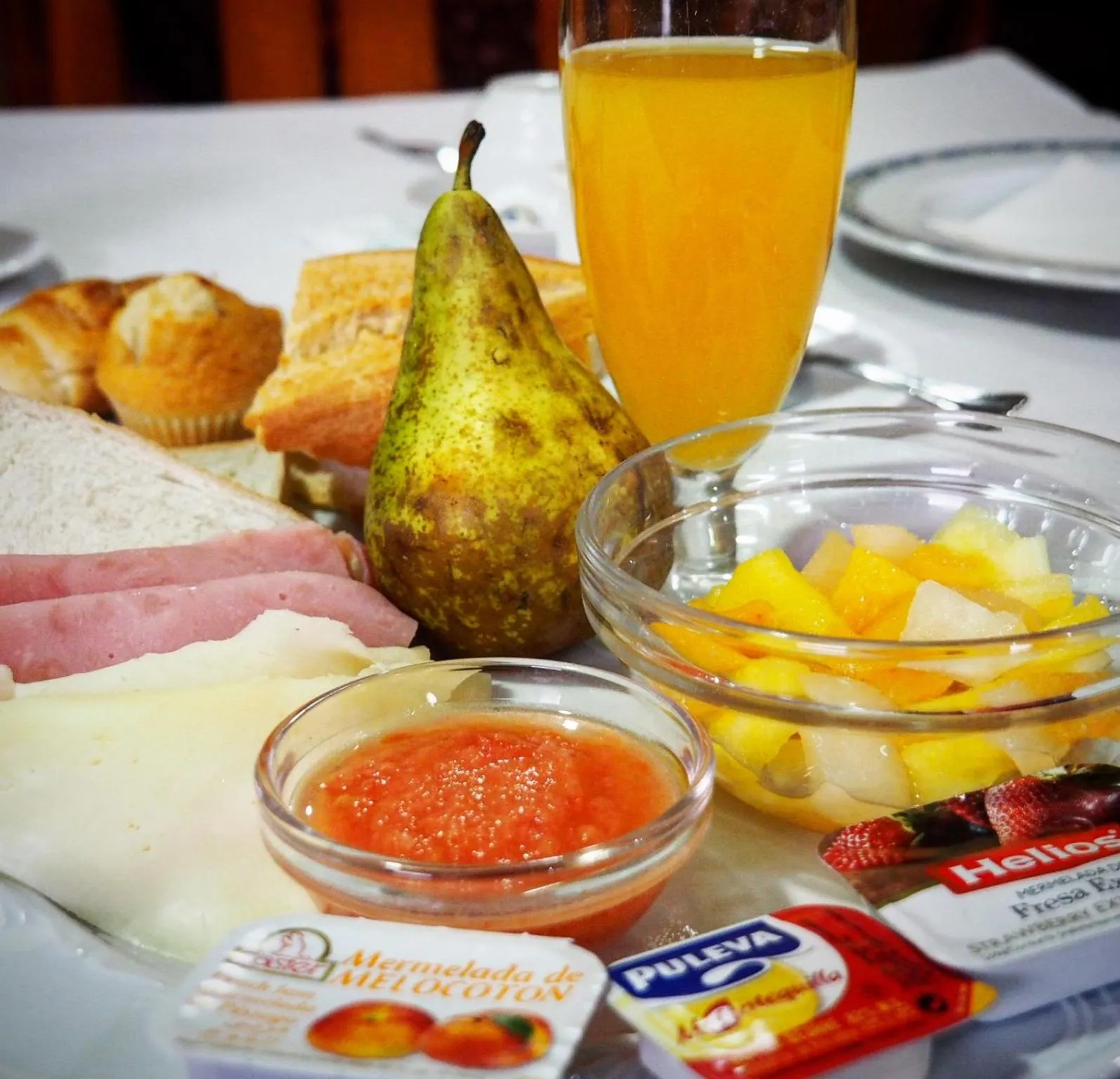 Food and drinks in Hotel Humanes