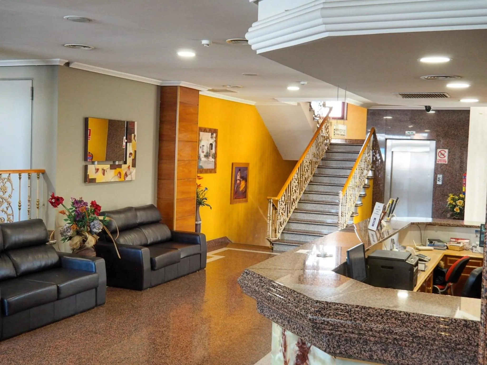 Lobby or reception in Hotel Humanes