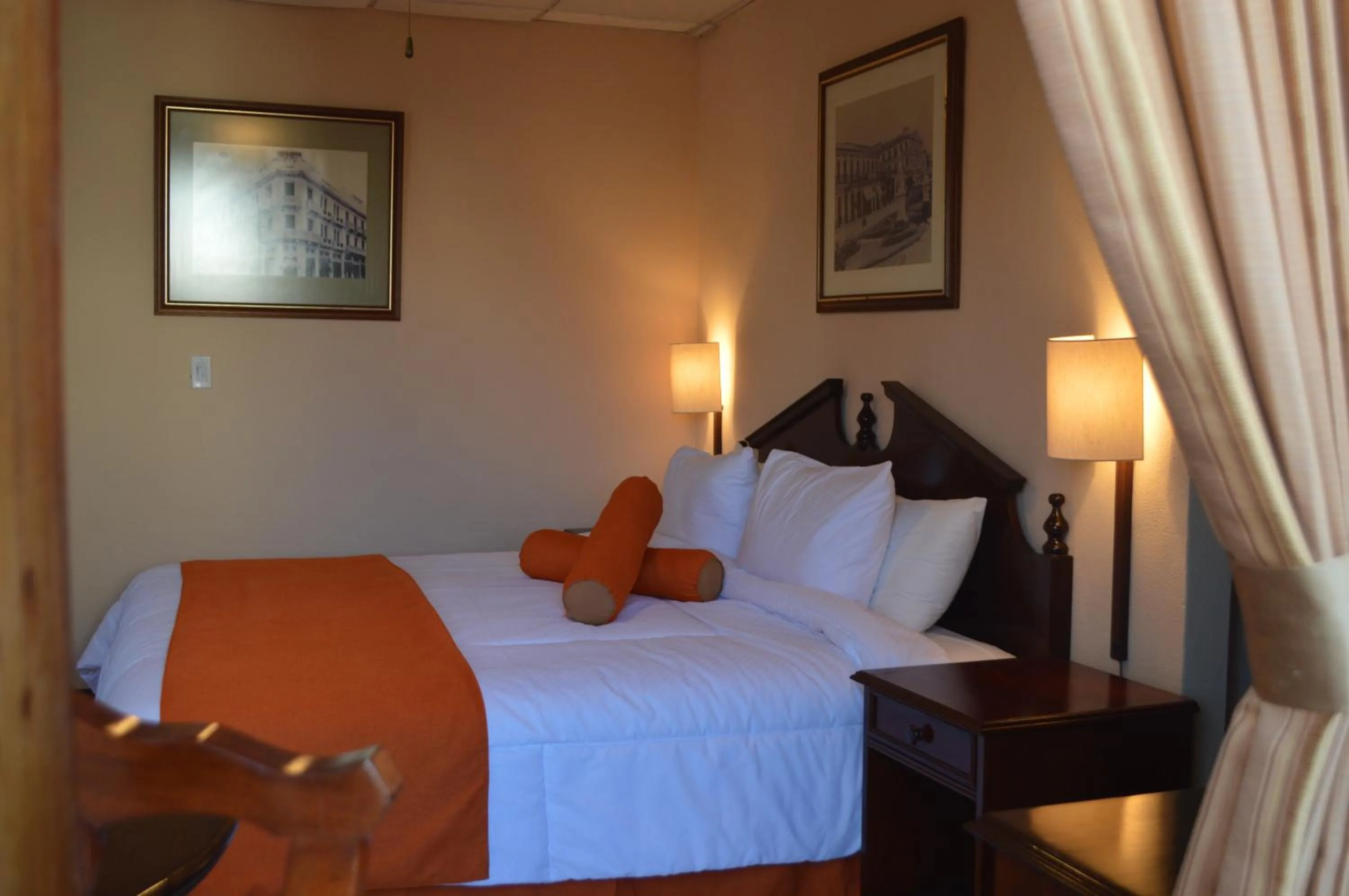 Bed in Hotel Royal Palace