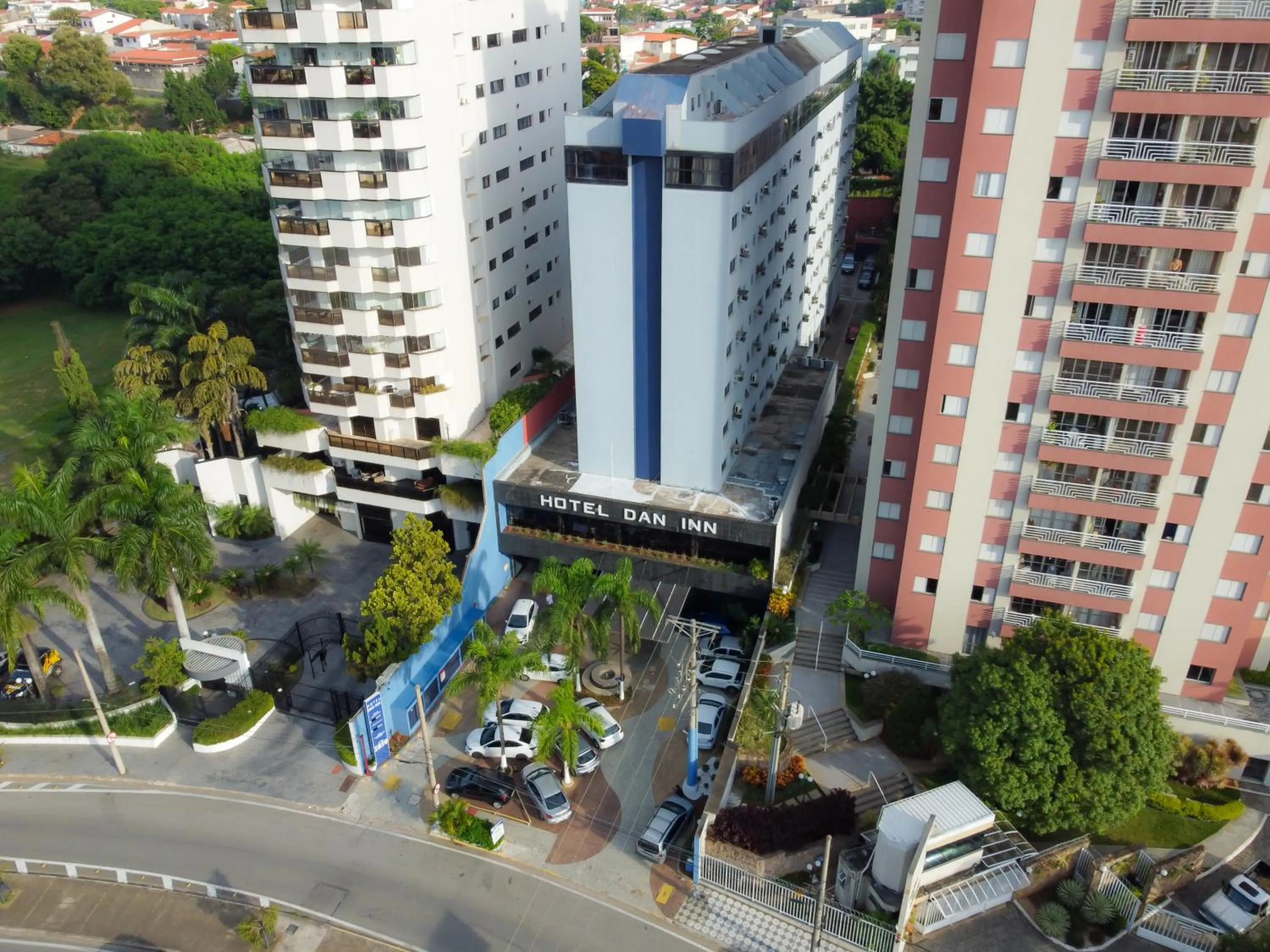 Property building in Hotel Dan Inn Sorocaba by Nacional Inn