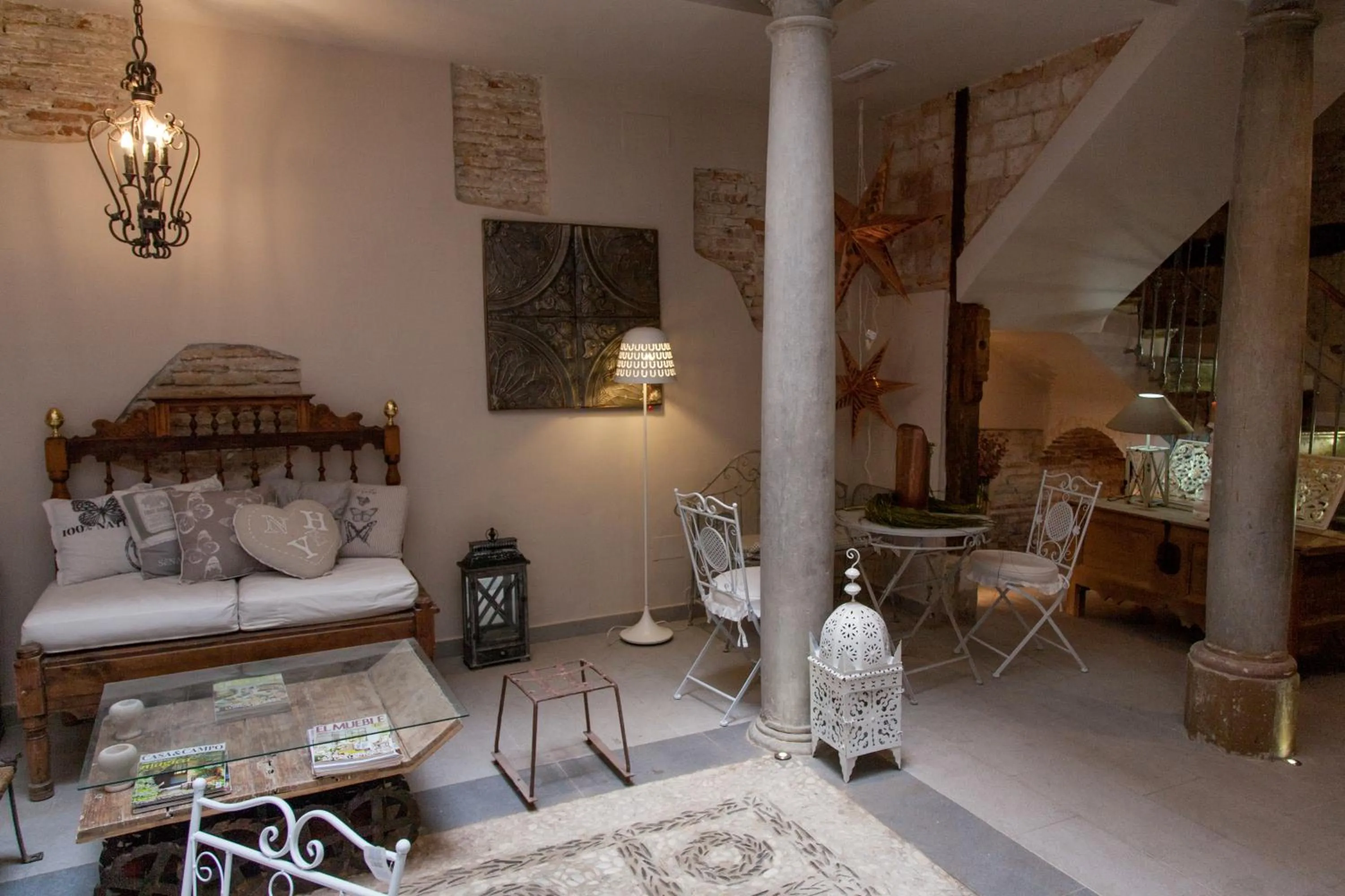 Patio in Palacio Almagra