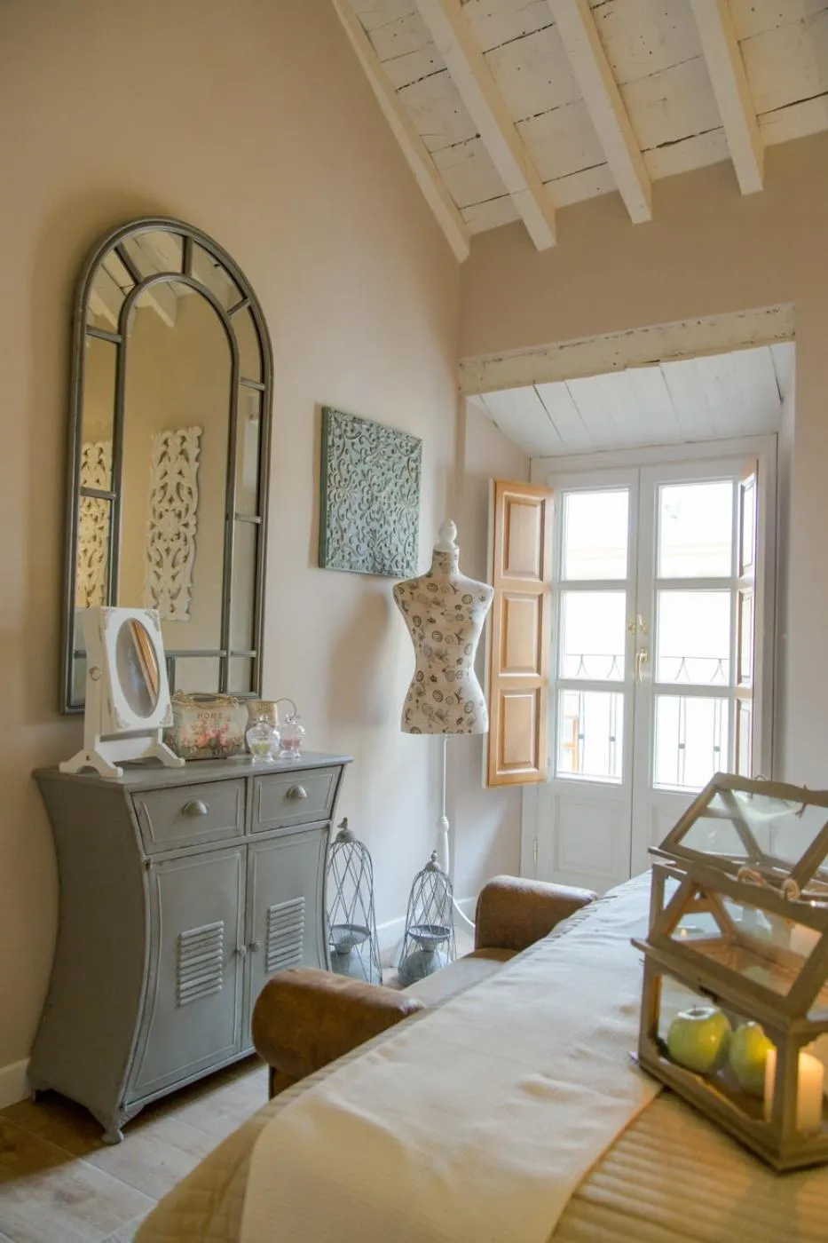 Day, Bed in Palacio Almagra