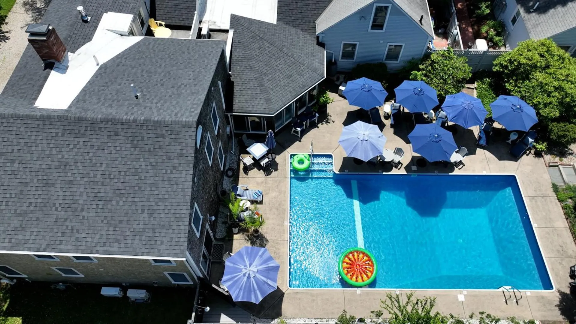 Swimming pool in The Platinum Pebble Boutique Inn - Adults Only Property