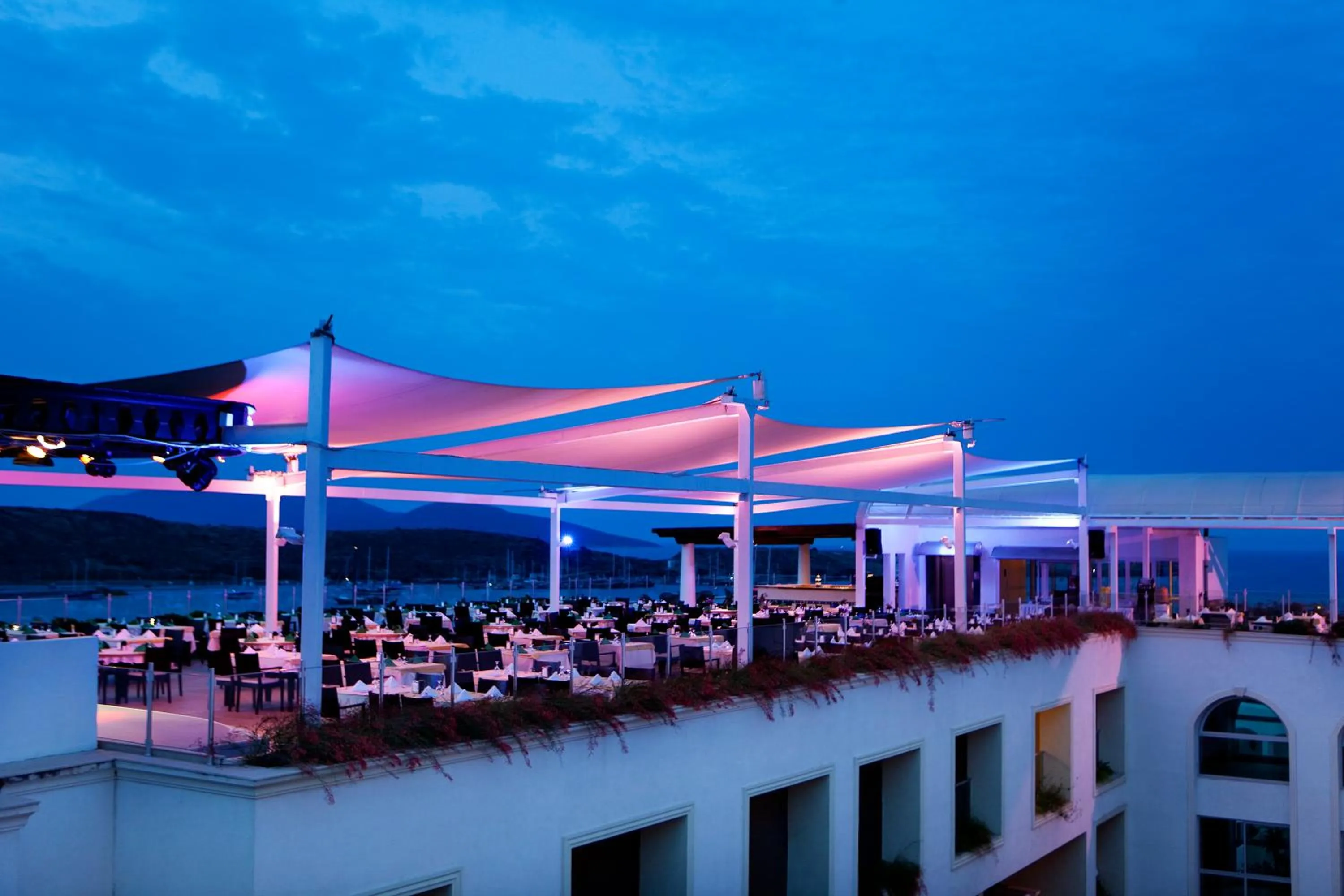 Restaurant/places to eat in Royal Asarlik Beach Hotel