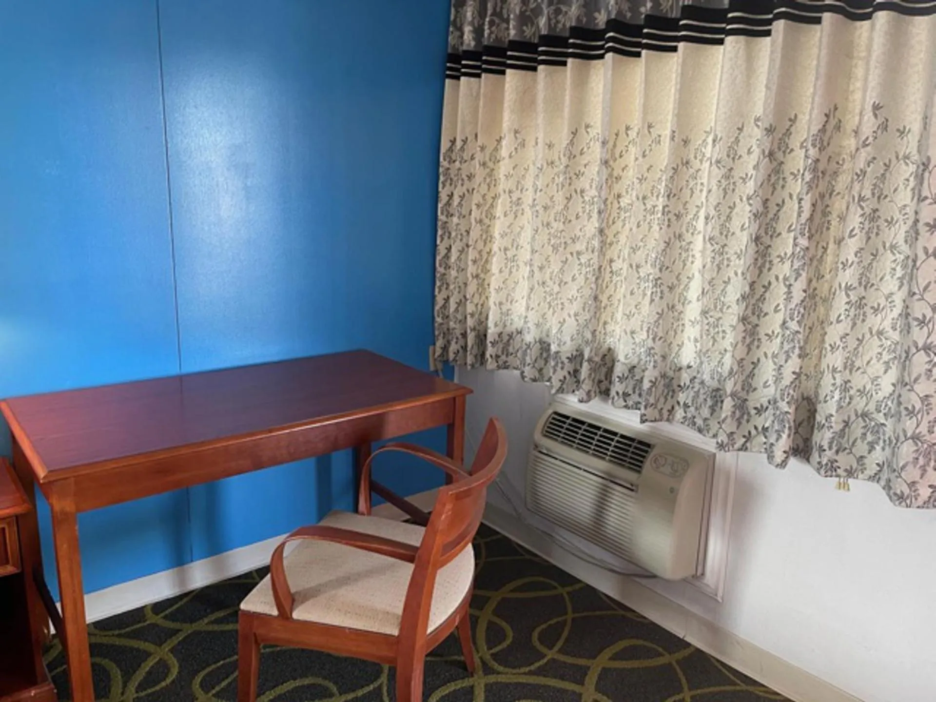 Bed in Ephrata Inn Motel