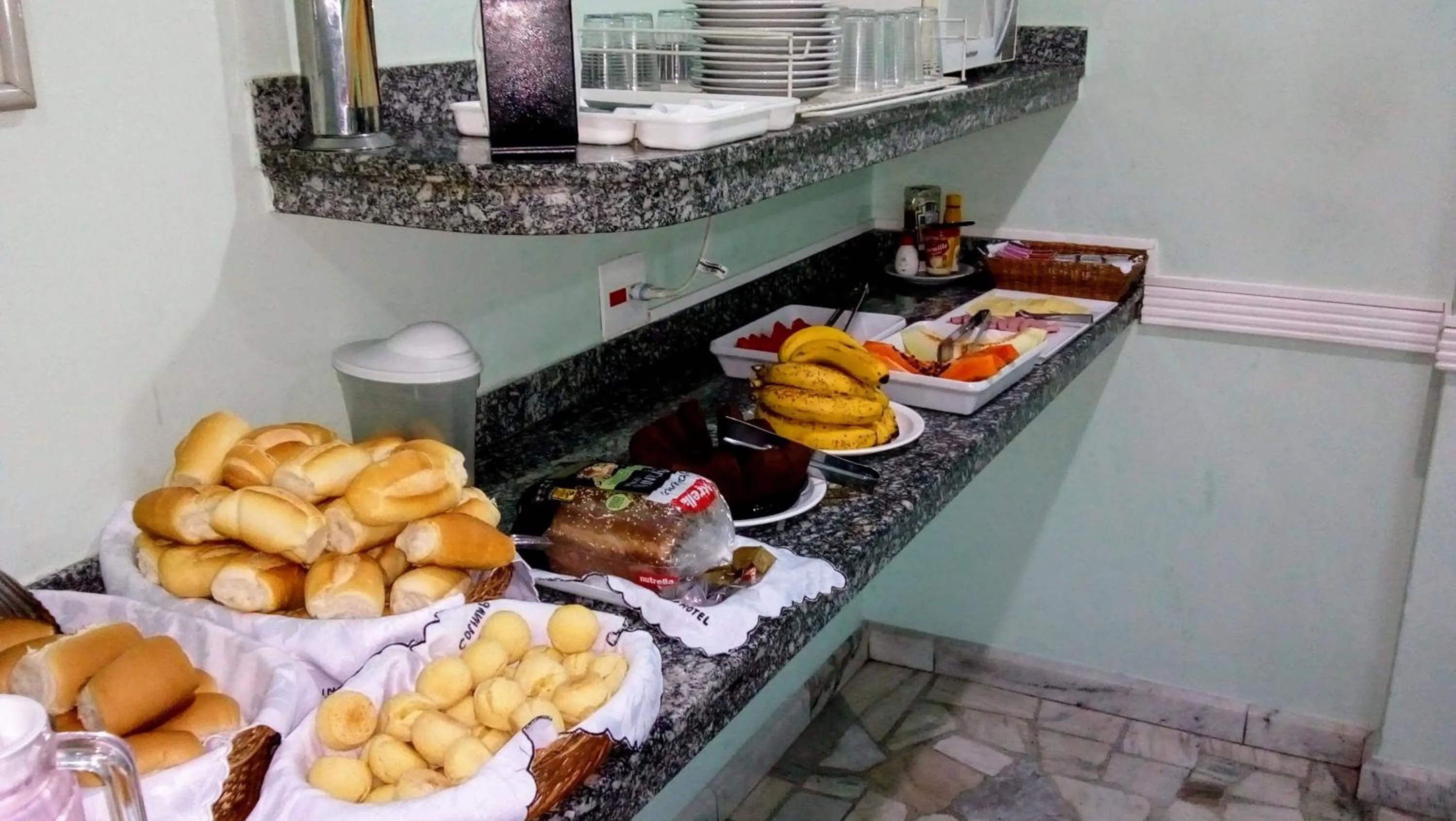 Breakfast in Colina Park Hotel