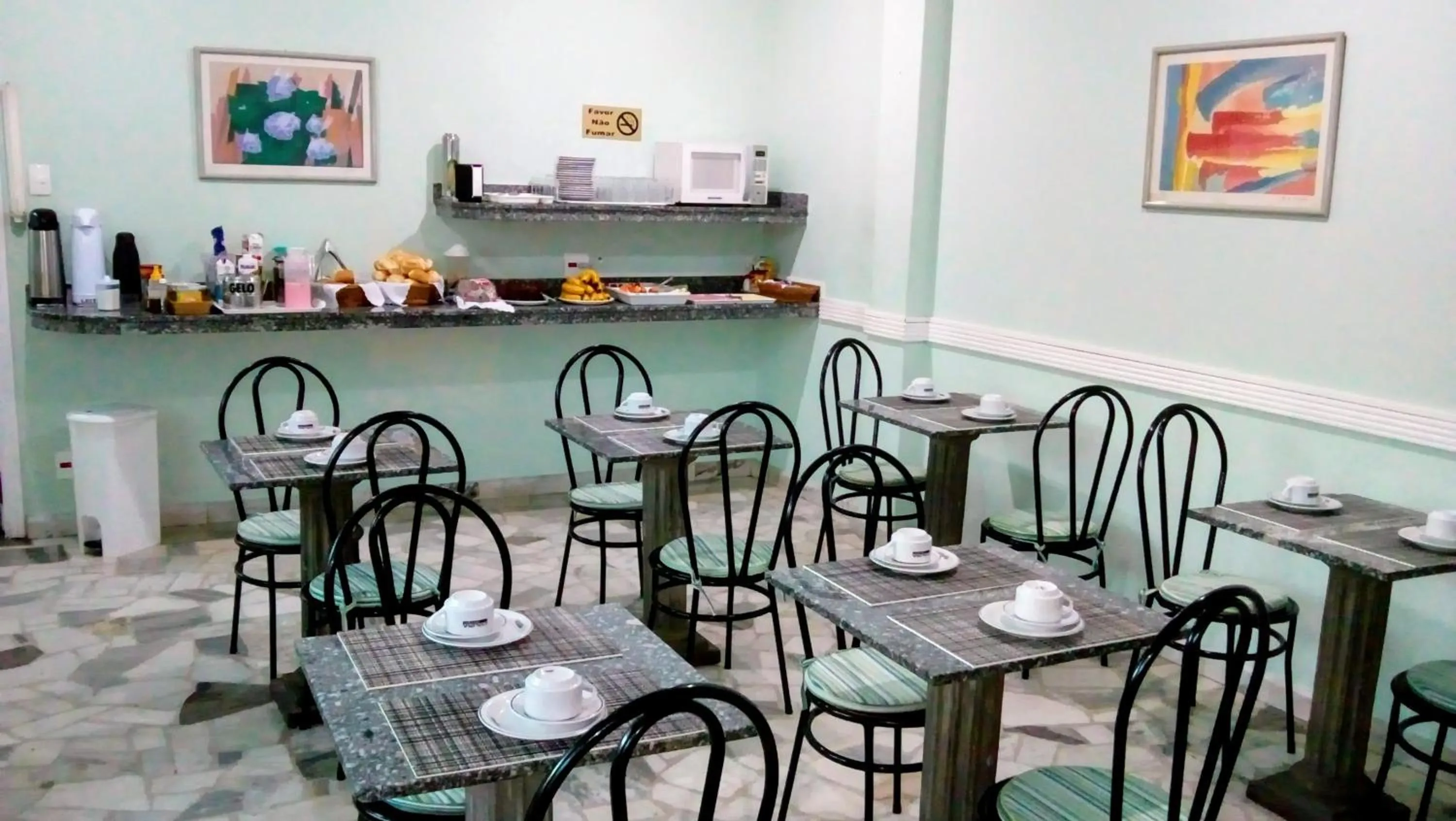 Dining area in Colina Park Hotel