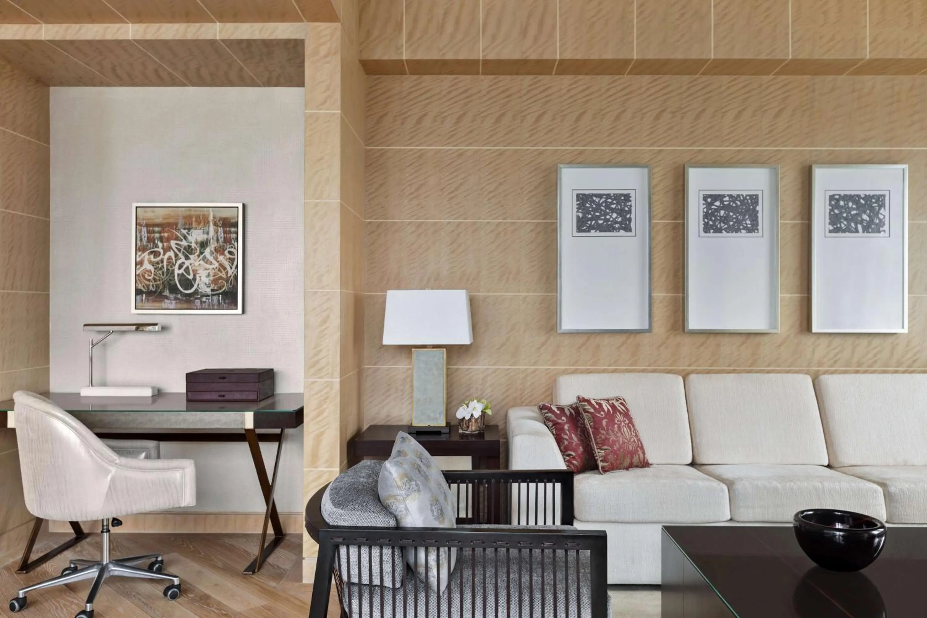 Photo of the whole room in Shangri-La The Fort, Manila