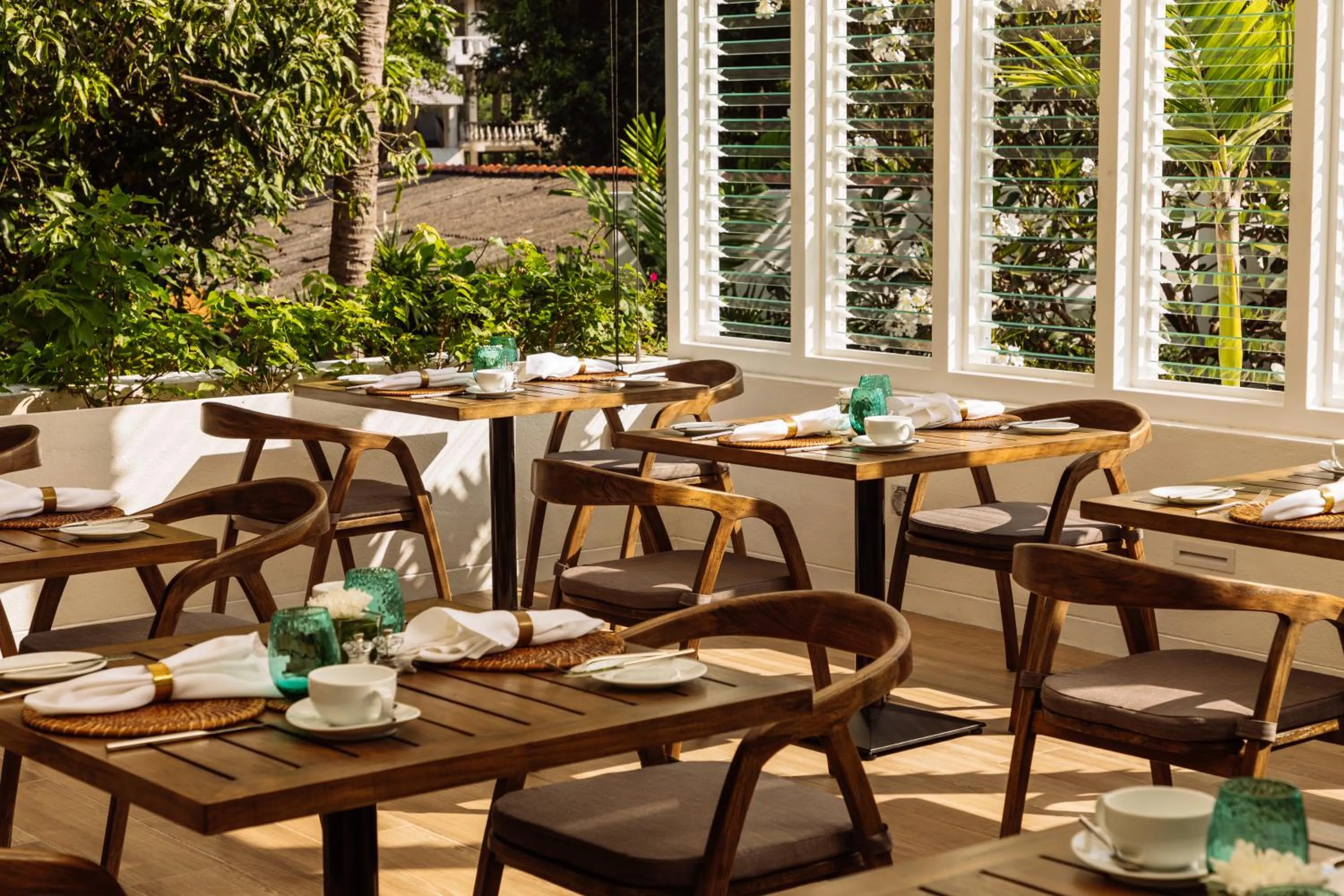 Restaurant/places to eat in Nyne Hotels Lake Lodge - Colombo