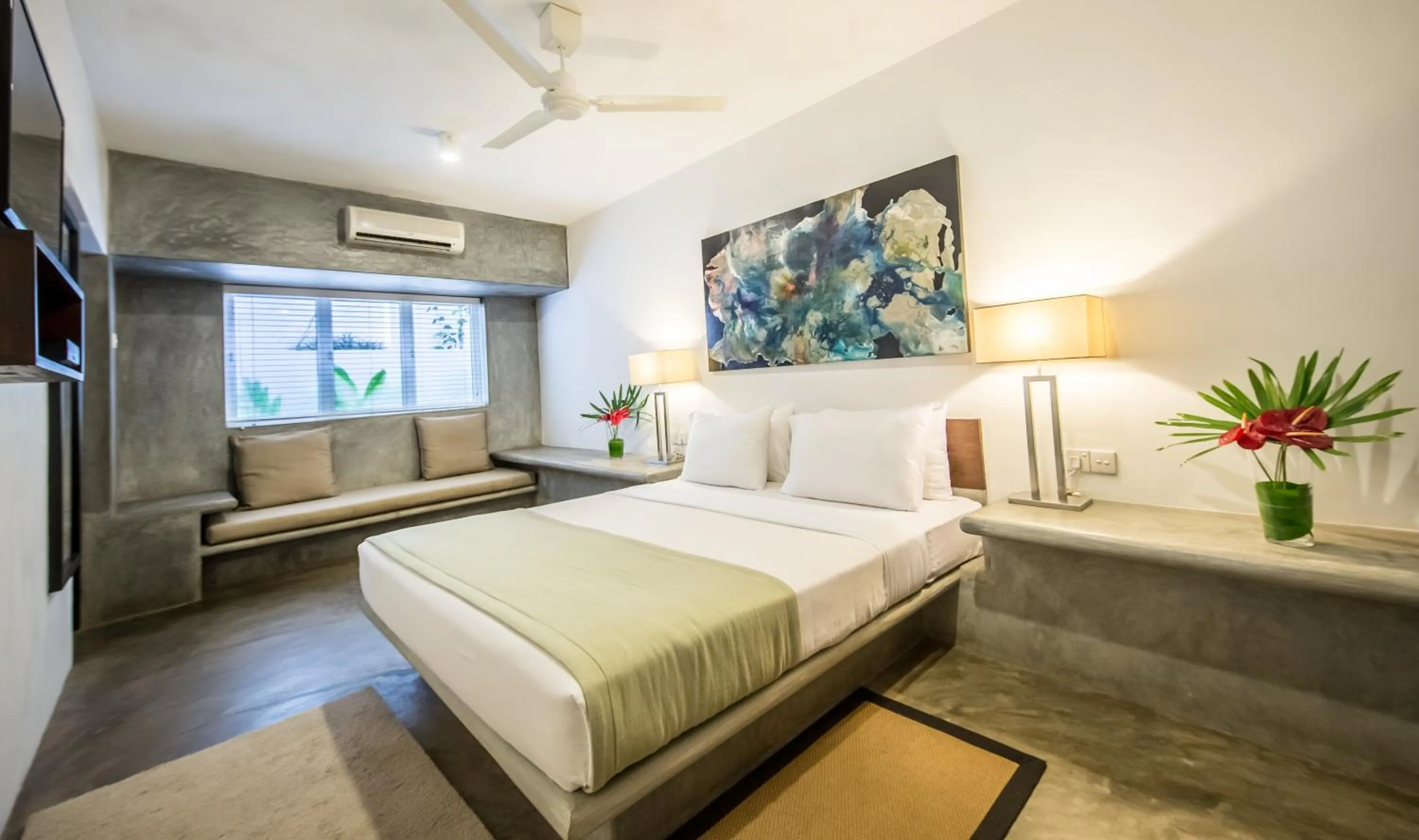 Photo of the whole room, Bed in Nyne Hotels Lake Lodge - Colombo