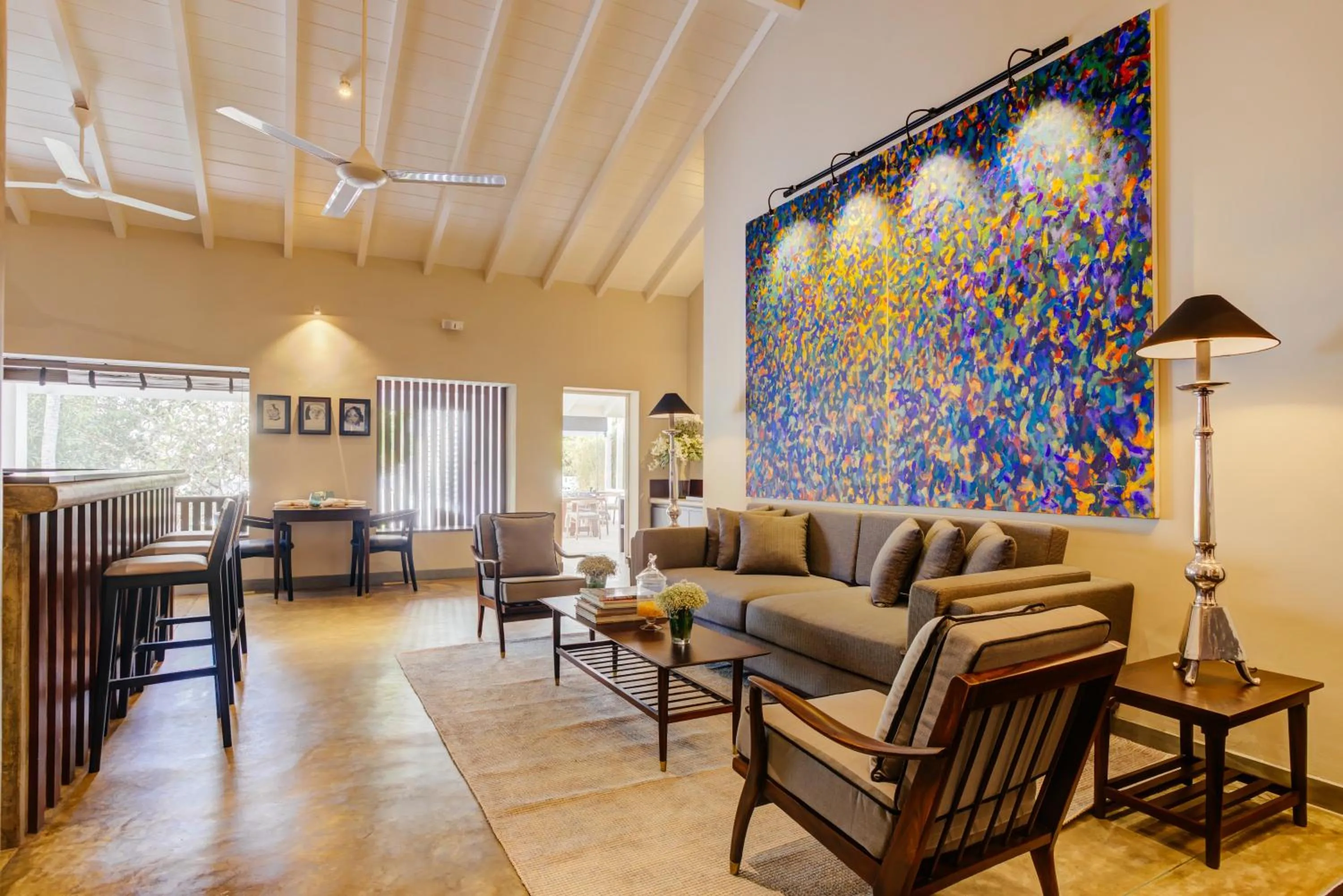 Lounge or bar in Nyne Hotels Lake Lodge - Colombo