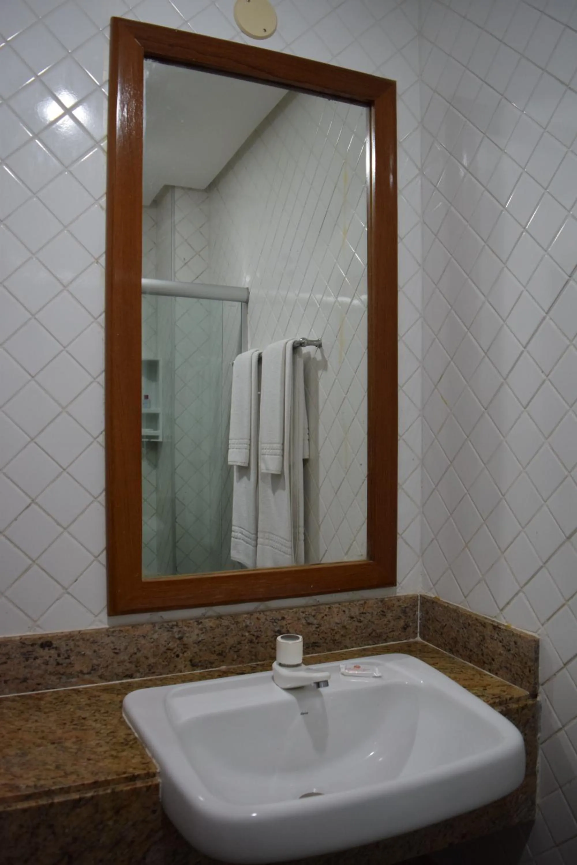 Bathroom in Hotel Pousada Encanto de Itapoan