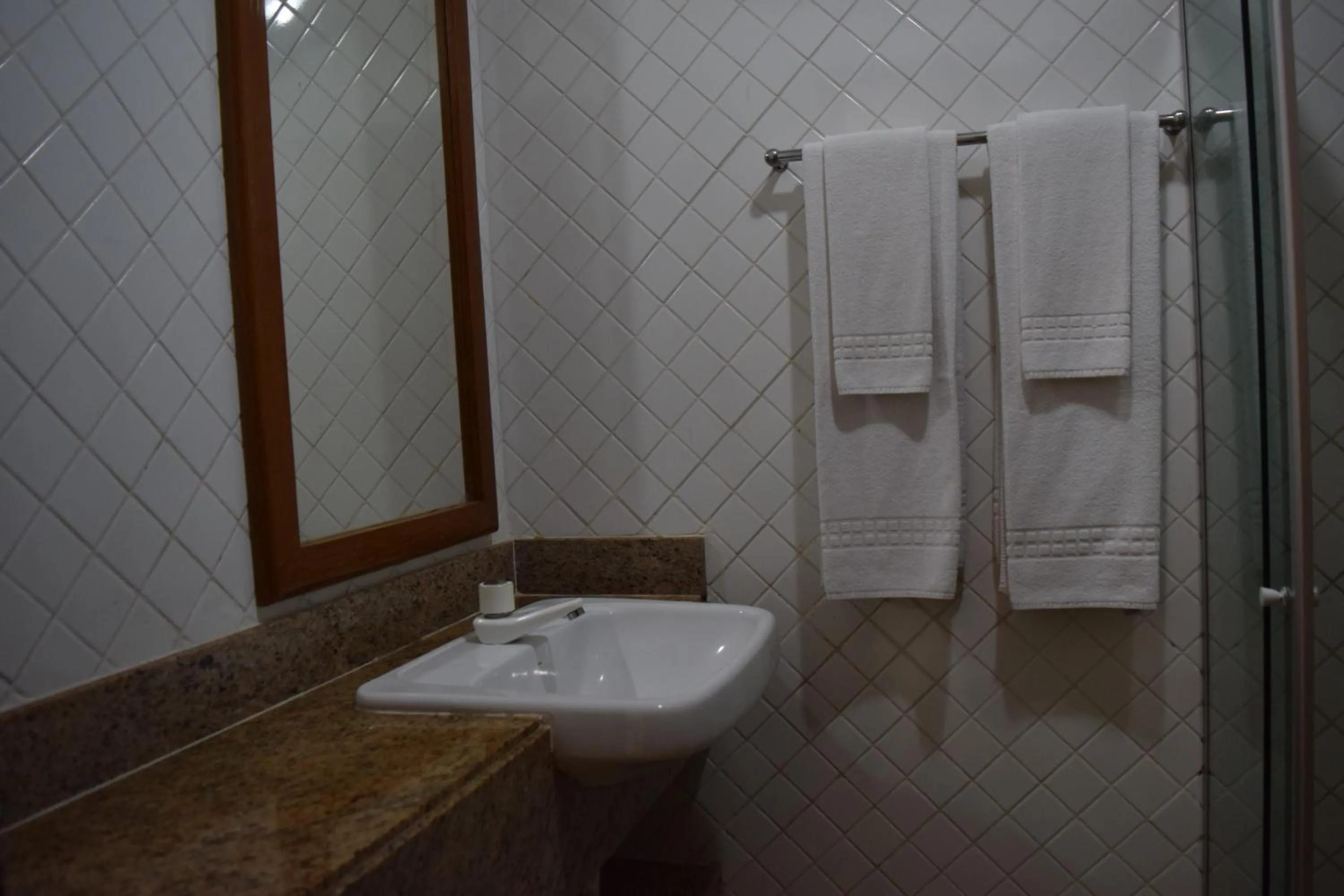 Bathroom in Hotel Pousada Encanto de Itapoan