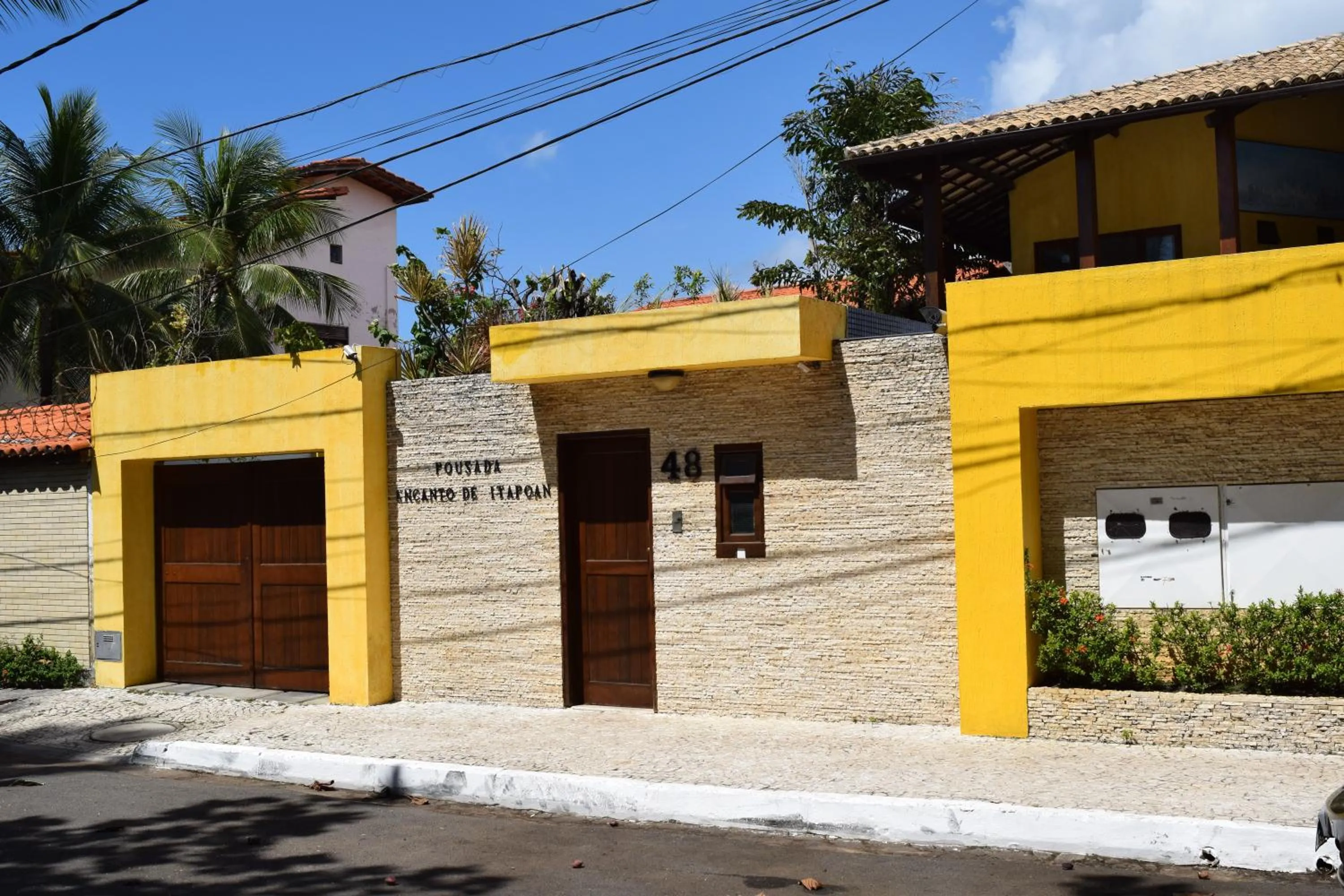 Facade/entrance in Hotel Pousada Encanto de Itapoan