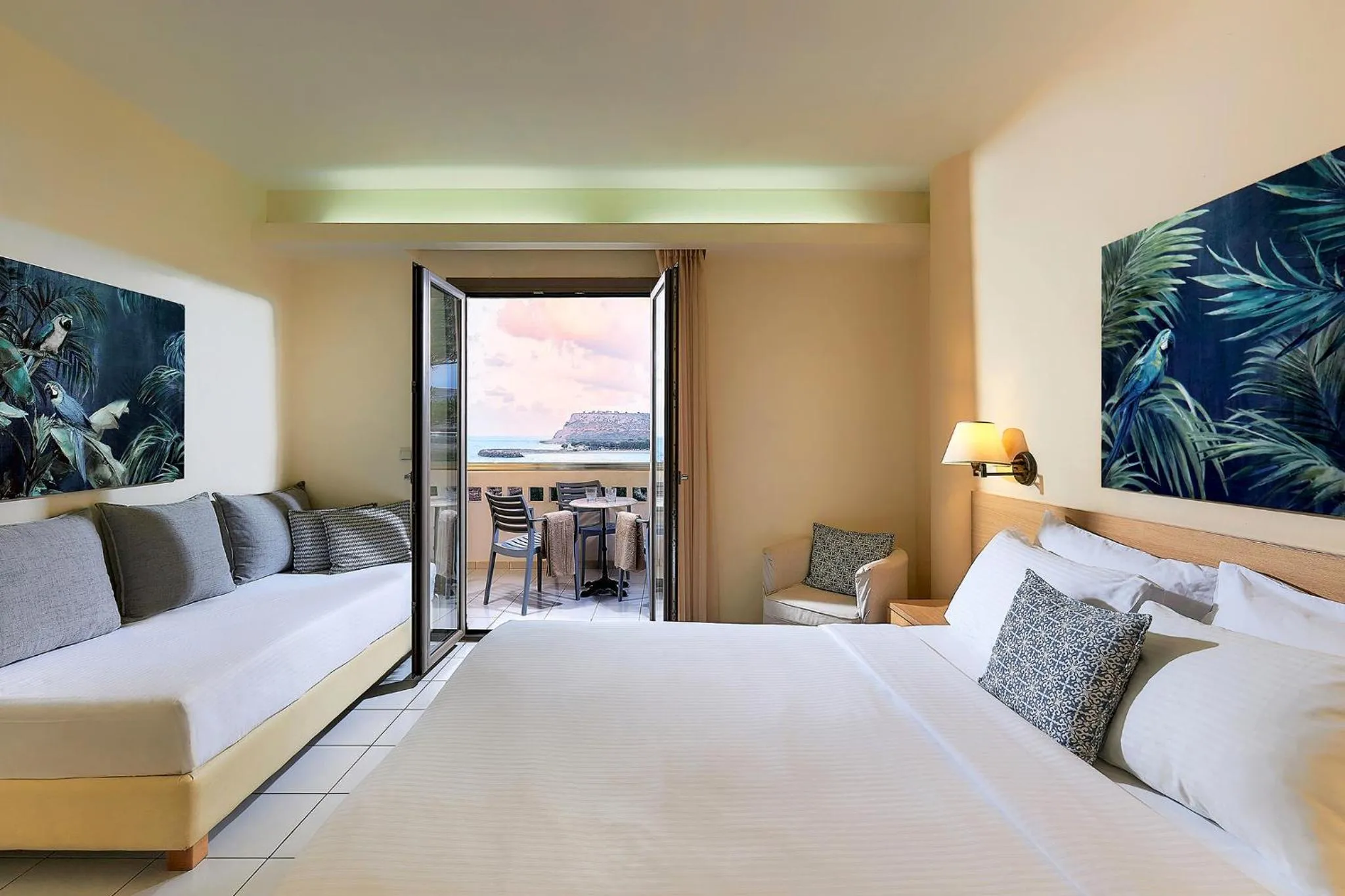 Photo of the whole room, Bed in Sissi Bay Resort