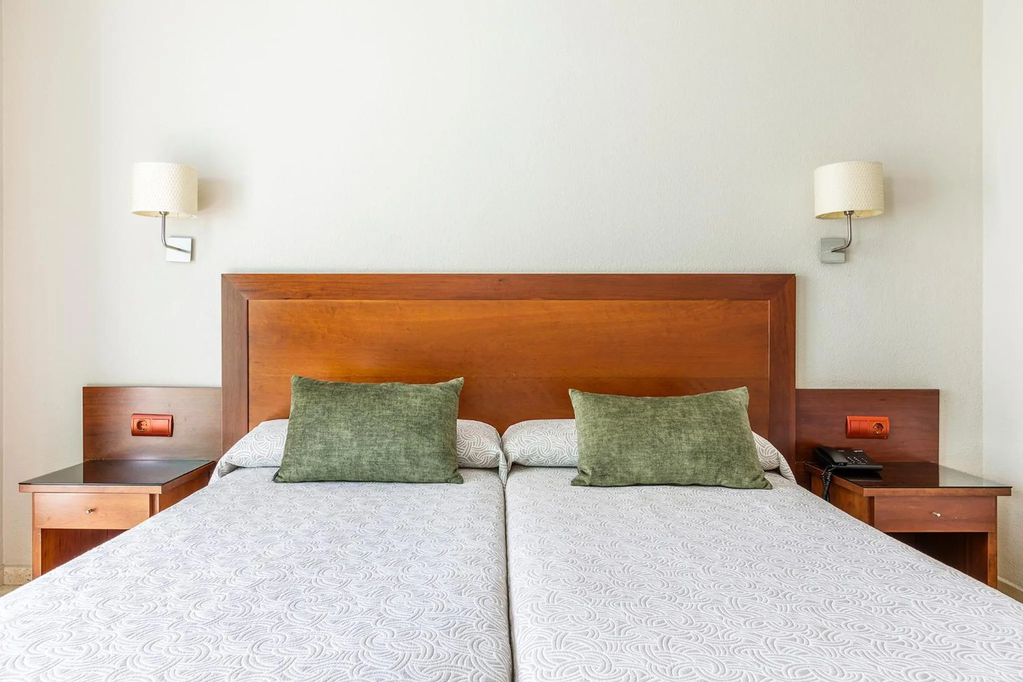 Bed in Hotel Torremar - Mares