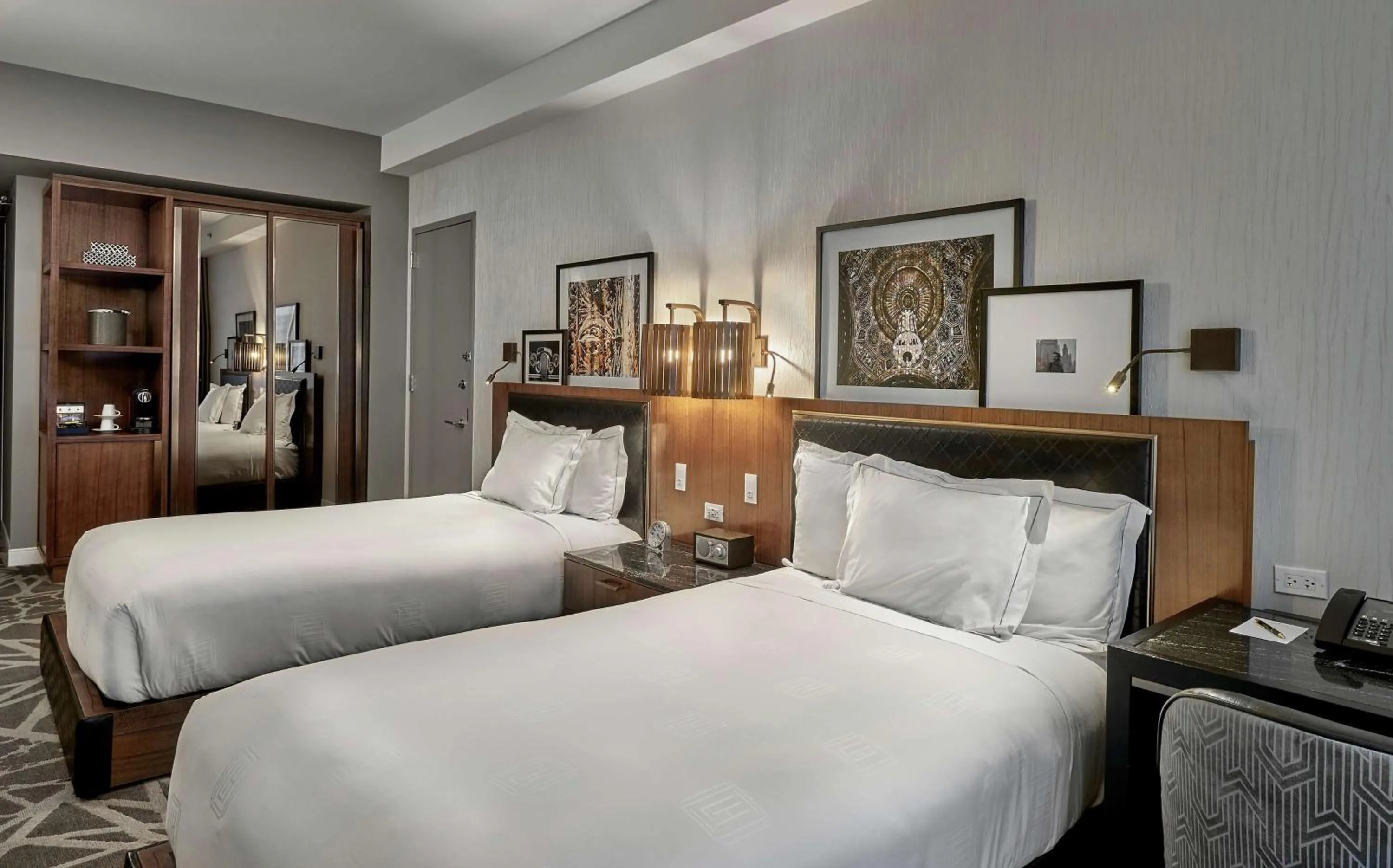 Bed in LondonHouse Chicago, Curio Collection by Hilton